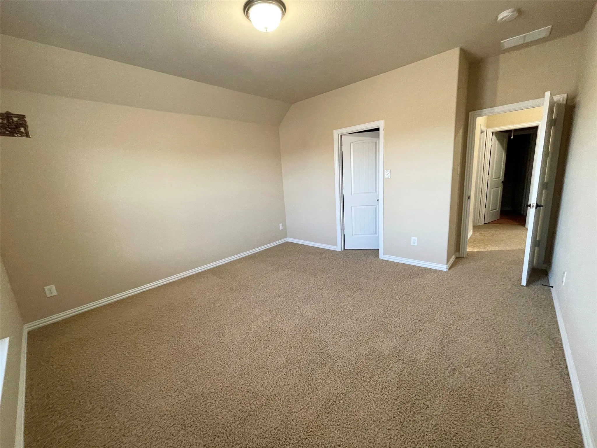 Single Family Residence For Rent in Denton County , 2680 Costa Mesa Drive, Little Elm, Texas 75068, 4 Bedroom, 4 Bathroom, 2 Garage spaces, 3,378 Sqft, built in 2014, mls#21343579, Real Estate Agent in Little Elm, Homes For Rent in Denton county, Homes For Rent in Little Elm, Realtor in Little Elm Texas, Real Estate Brokerage Independent Realty Texas, Luminita Cordes Realtor