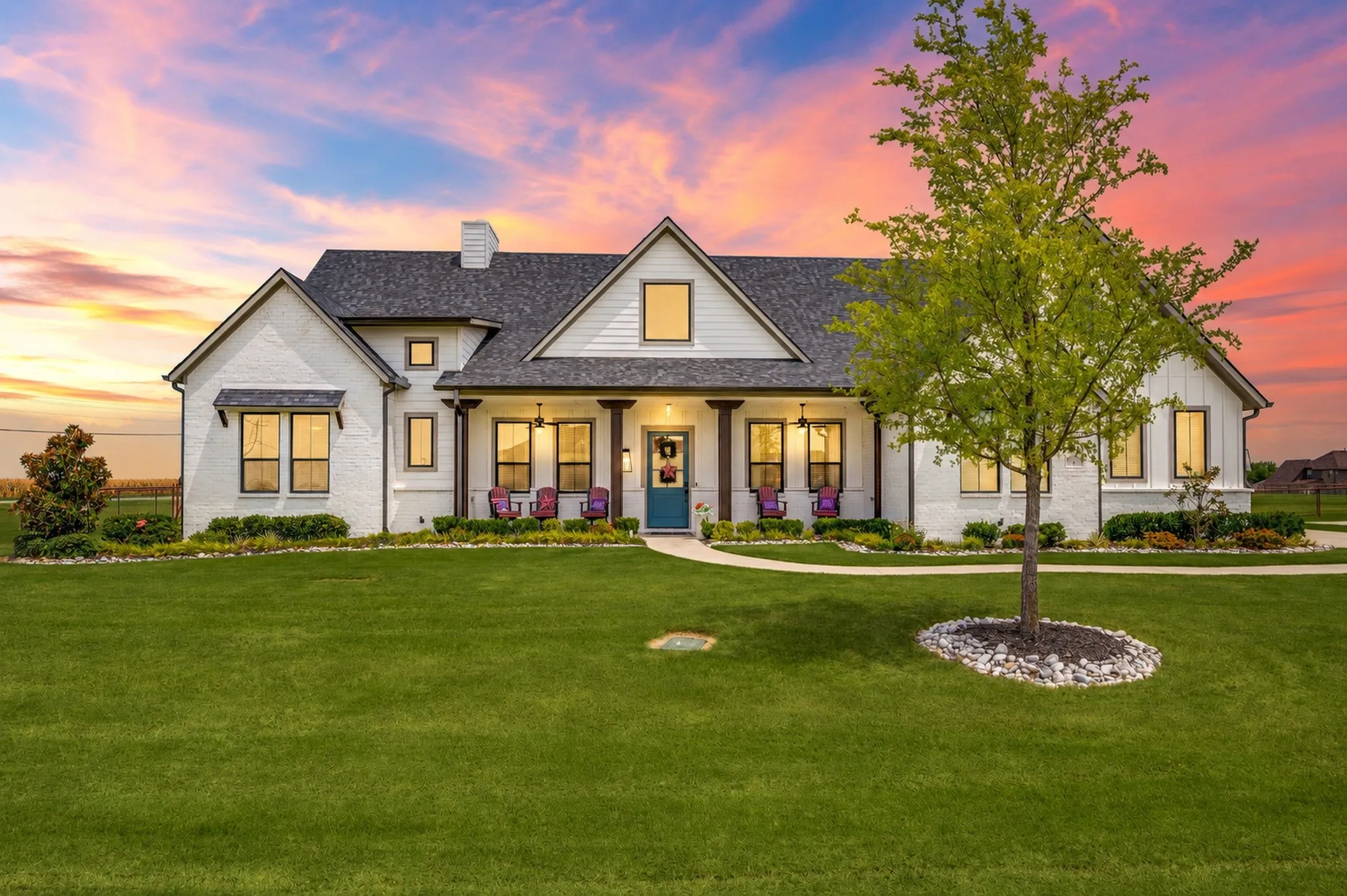 Single Family Residence For Sale in Grayson County , 43 Ohanlon Drive, Van Alstyne, Texas 75495, 4 Bedroom, 3 Bathroom, 3 Garage spaces, 2,782 Sqft, built in 2021, mls#21342007, Real Estate Agent in Van Alstyne, Homes For Sale in Grayson county, Homes For Sale in Van Alstyne, Realtor in Van Alstyne Texas, Real Estate Brokerage Independent Realty Texas, Luminita Cordes Realtor
