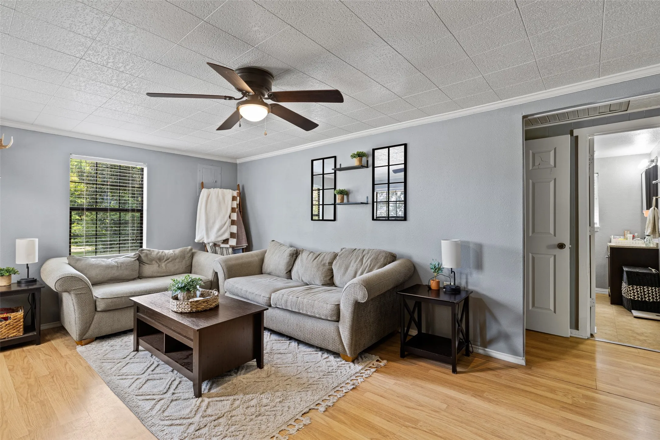 Single Family Residence For Sale in Upshur County , 11932 Wisteria, Ore City, Texas 75683, 2 Bedroom, 1 Bathroom, Garage spaces, 989 Sqft, built in 1990, mls#21344265, Real Estate Agent in Ore City, Homes For Sale in Upshur county, Homes For Sale in Ore City, Realtor in Ore City Texas, Real Estate Brokerage Independent Realty Texas, Luminita Cordes Realtor