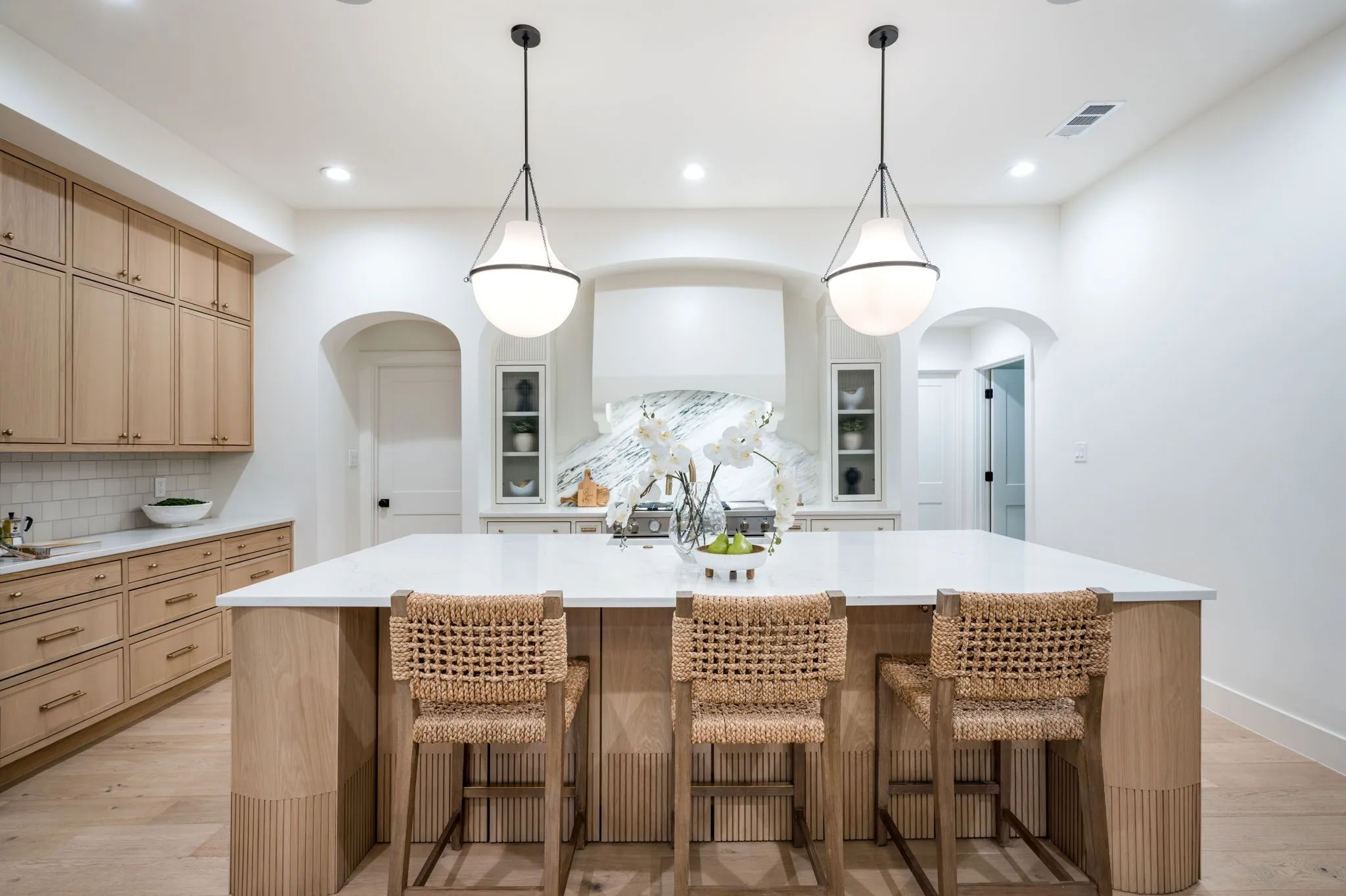 Single Family Residence For Sale in Dallas County , 4316 Rickover Drive, Dallas, Texas 75244, 4 Bedroom, 4 Bathroom, 3 Garage spaces, 3,386 Sqft, built in 2024, mls#21335841, Real Estate Agent in Dallas, Homes For Sale in Dallas county, Homes For Sale in Dallas, Realtor in Dallas Texas, Real Estate Brokerage Independent Realty Texas, Luminita Cordes Realtor