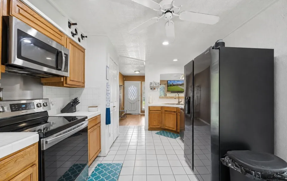 Single Family Residence For Sale in Tarrant County , 6705 Fair Oaks Drive, North Richland Hills, Texas 76182, 4 Bedroom, 2 Bathroom, 2 Garage spaces, 2,831 Sqft, built in 1985, Price $440,000, mls#21344272, Real Estate Agent in North Richland Hills, Homes For Sale in Tarrant county, Homes For Sale in North Richland Hills, Realtor in North Richland Hills Texas, Real Estate Brokerage Independent Realty Texas, Luminita Cordes Realtor