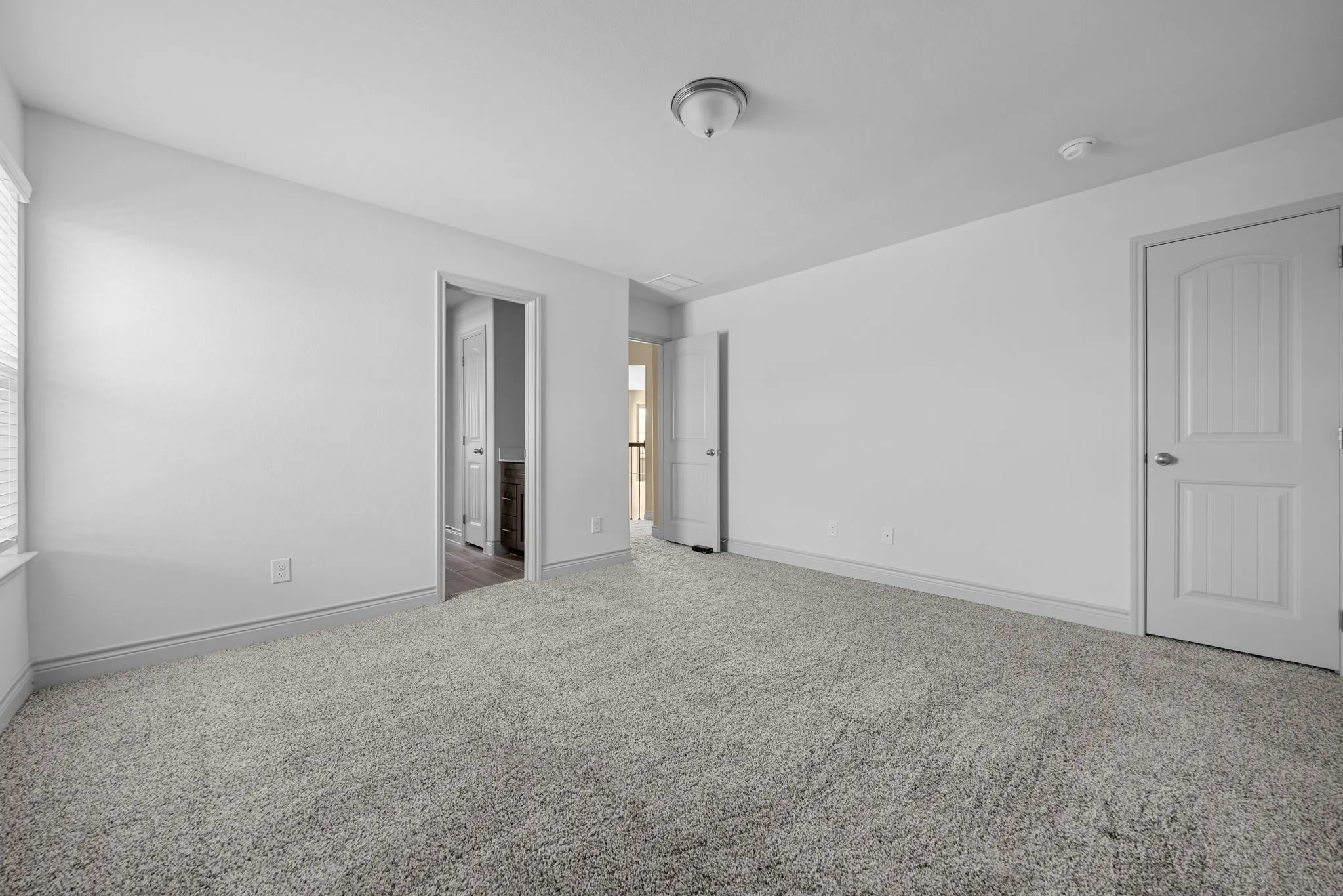 Single Family Residence For Sale in Bell County , 7601 Silver Drive, Killeen, Texas 76542, 4 Bedroom, 4 Bathroom, 2 Garage spaces, 3,115 Sqft, built in 2022, mls#21341768, Real Estate Agent in Killeen, Homes For Sale in Bell county, Homes For Sale in Killeen, Realtor in Killeen Texas, Real Estate Brokerage Independent Realty Texas, Luminita Cordes Realtor