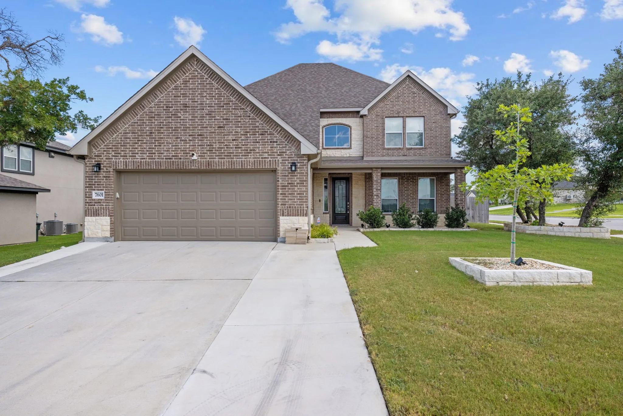 Single Family Residence For Sale in Bell County , 7601 Silver Drive, Killeen, Texas 76542, 4 Bedroom, 4 Bathroom, 2 Garage spaces, 3,115 Sqft, built in 2022, mls#21341768, Real Estate Agent in Killeen, Homes For Sale in Bell county, Homes For Sale in Killeen, Realtor in Killeen Texas, Real Estate Brokerage Independent Realty Texas, Luminita Cordes Realtor