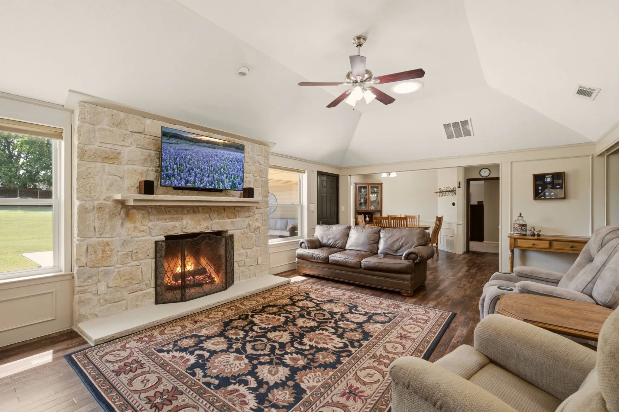 Single Family Residence For Sale in Collin County , 220 Dale Drive, New Hope, Texas 75071, 3 Bedroom, 2 Bathroom, 4 Garage spaces, 1,853 Sqft, built in 1984, mls#21344283, Real Estate Agent in New Hope, Homes For Sale in Collin county, Homes For Sale in New Hope, Realtor in New Hope Texas, Real Estate Brokerage Independent Realty Texas, Luminita Cordes Realtor