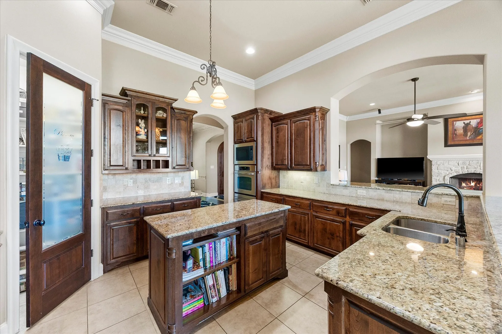 Single Family Residence For Sale in Rockwall County , 12 Granite Ridge Drive, Mclendon Chisholm, Texas 75032, 4 Bedroom, 5 Bathroom, 6 Garage spaces, 4,110 Sqft, built in 2007, mls#21343299, Real Estate Agent in Mclendon Chisholm, Homes For Sale in Rockwall county, Homes For Sale in Mclendon Chisholm, Realtor in Mclendon Chisholm Texas, Real Estate Brokerage Independent Realty Texas, Luminita Cordes Realtor