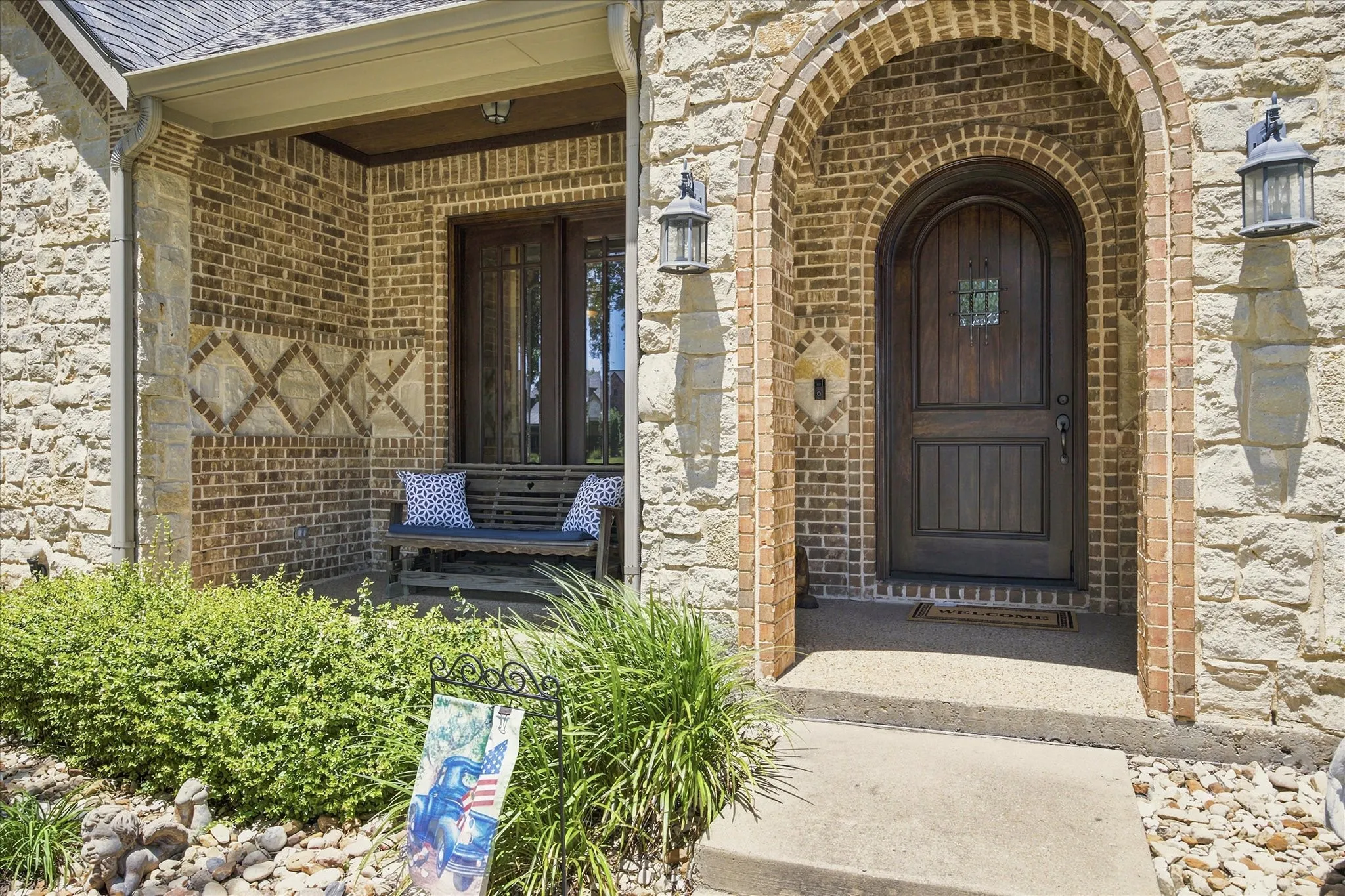 Single Family Residence For Sale in Rockwall County , 12 Granite Ridge Drive, Mclendon Chisholm, Texas 75032, 4 Bedroom, 5 Bathroom, 6 Garage spaces, 4,110 Sqft, built in 2007, mls#21343299, Real Estate Agent in Mclendon Chisholm, Homes For Sale in Rockwall county, Homes For Sale in Mclendon Chisholm, Realtor in Mclendon Chisholm Texas, Real Estate Brokerage Independent Realty Texas, Luminita Cordes Realtor
