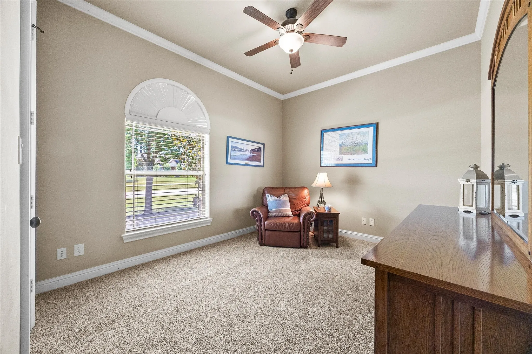 Single Family Residence For Sale in Rockwall County , 12 Granite Ridge Drive, Mclendon Chisholm, Texas 75032, 4 Bedroom, 5 Bathroom, 6 Garage spaces, 4,110 Sqft, built in 2007, mls#21343299, Real Estate Agent in Mclendon Chisholm, Homes For Sale in Rockwall county, Homes For Sale in Mclendon Chisholm, Realtor in Mclendon Chisholm Texas, Real Estate Brokerage Independent Realty Texas, Luminita Cordes Realtor