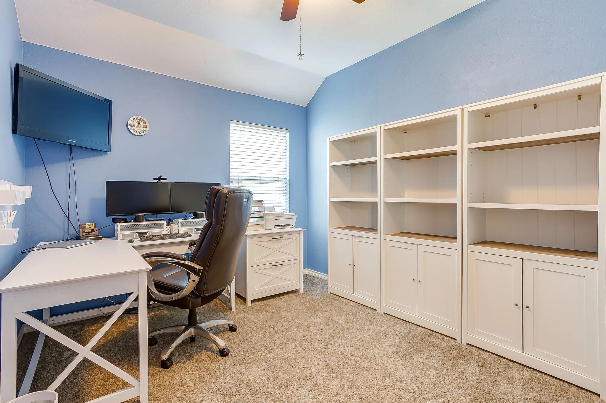 Bedroom that could be used as a flex space, office or 4th bedroom.