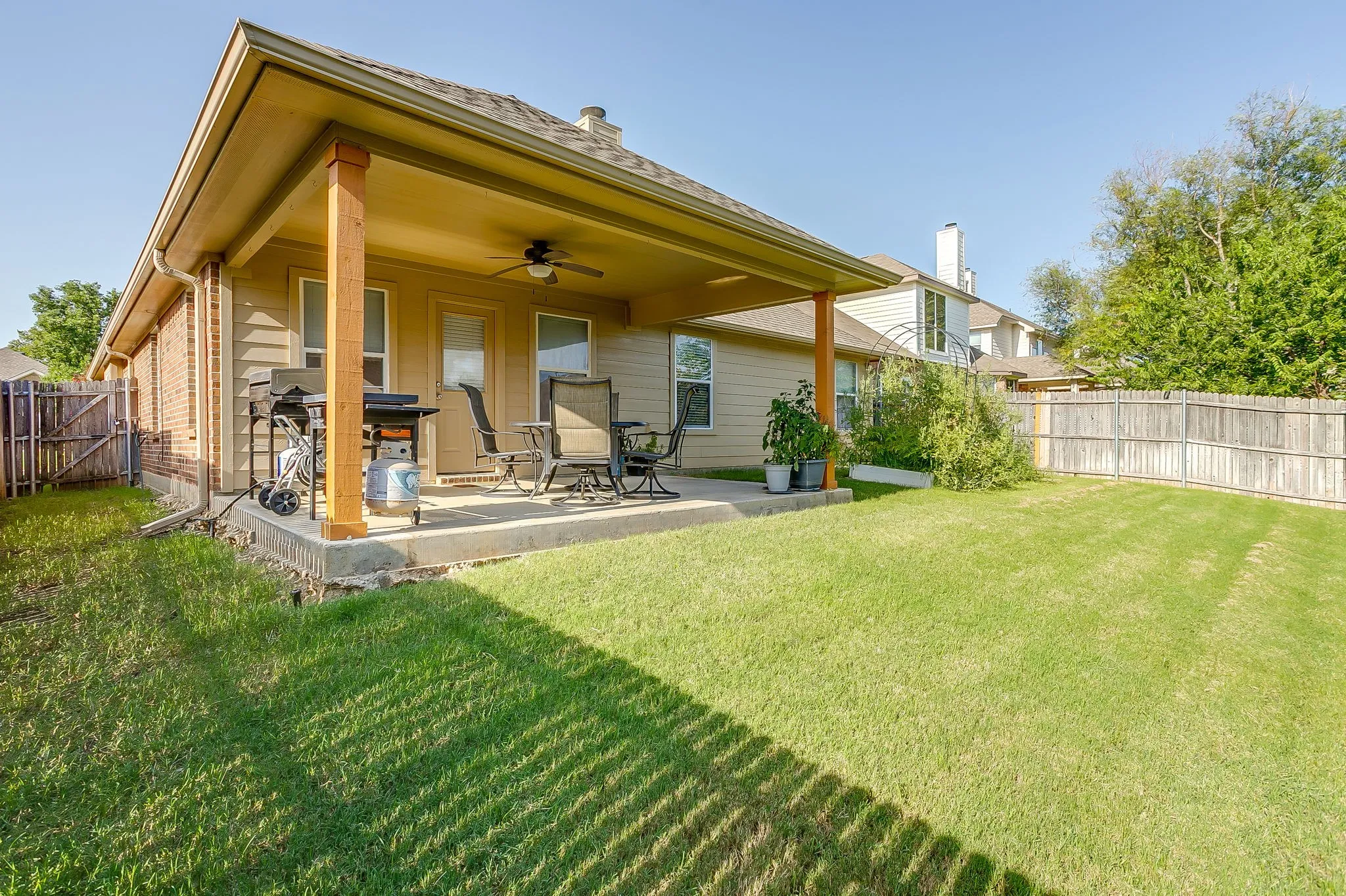 Backyard ready for you to enjoy.