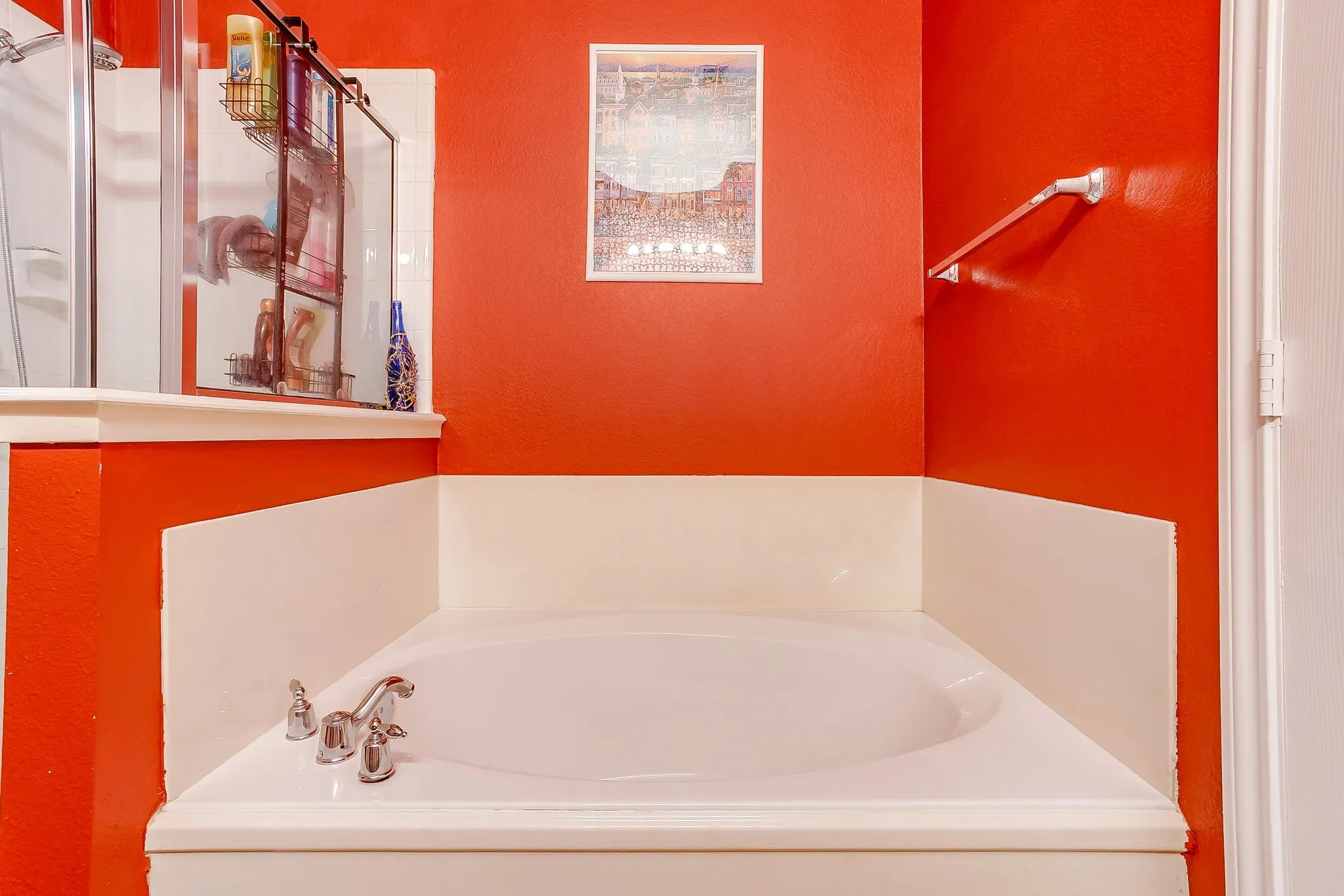 Separate tub in the primary bathroom.