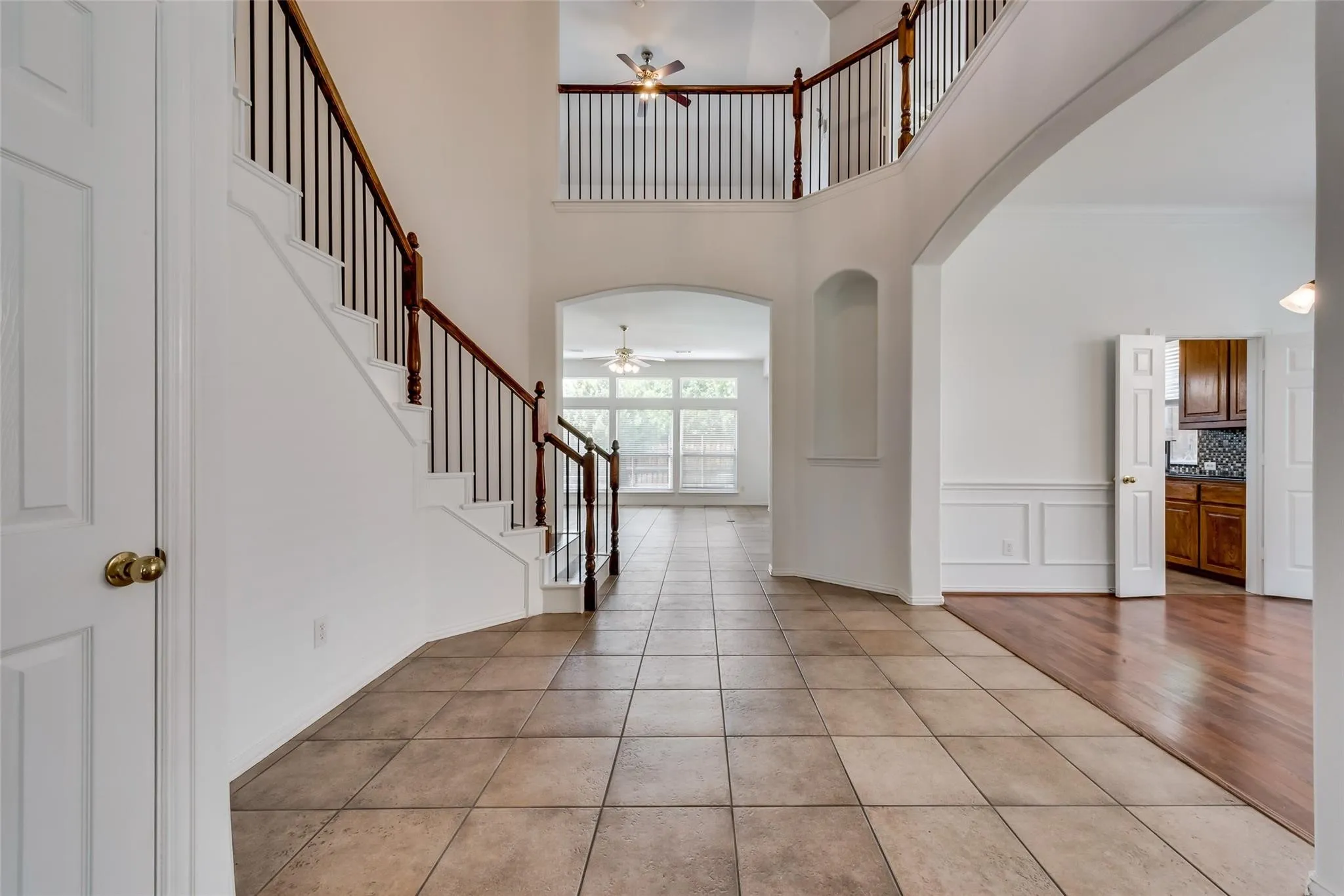 Single Family Residence For Sale in Collin County , 3105 Mill Ridge Drive, Plano, Texas 75025, 4 Bedrooms, 4 Bathrooms, 3 Garage spaces, 3,697 Sqft, built in 1997, Price $649,000, mls#21344295, Real Estate Agent in Plano, Homes For Sale in Collin county, Homes For Sale in Plano, Realtor in Plano Texas, Real Estate Brokerage Independent Realty Texas, Luminita Cordes Realtor