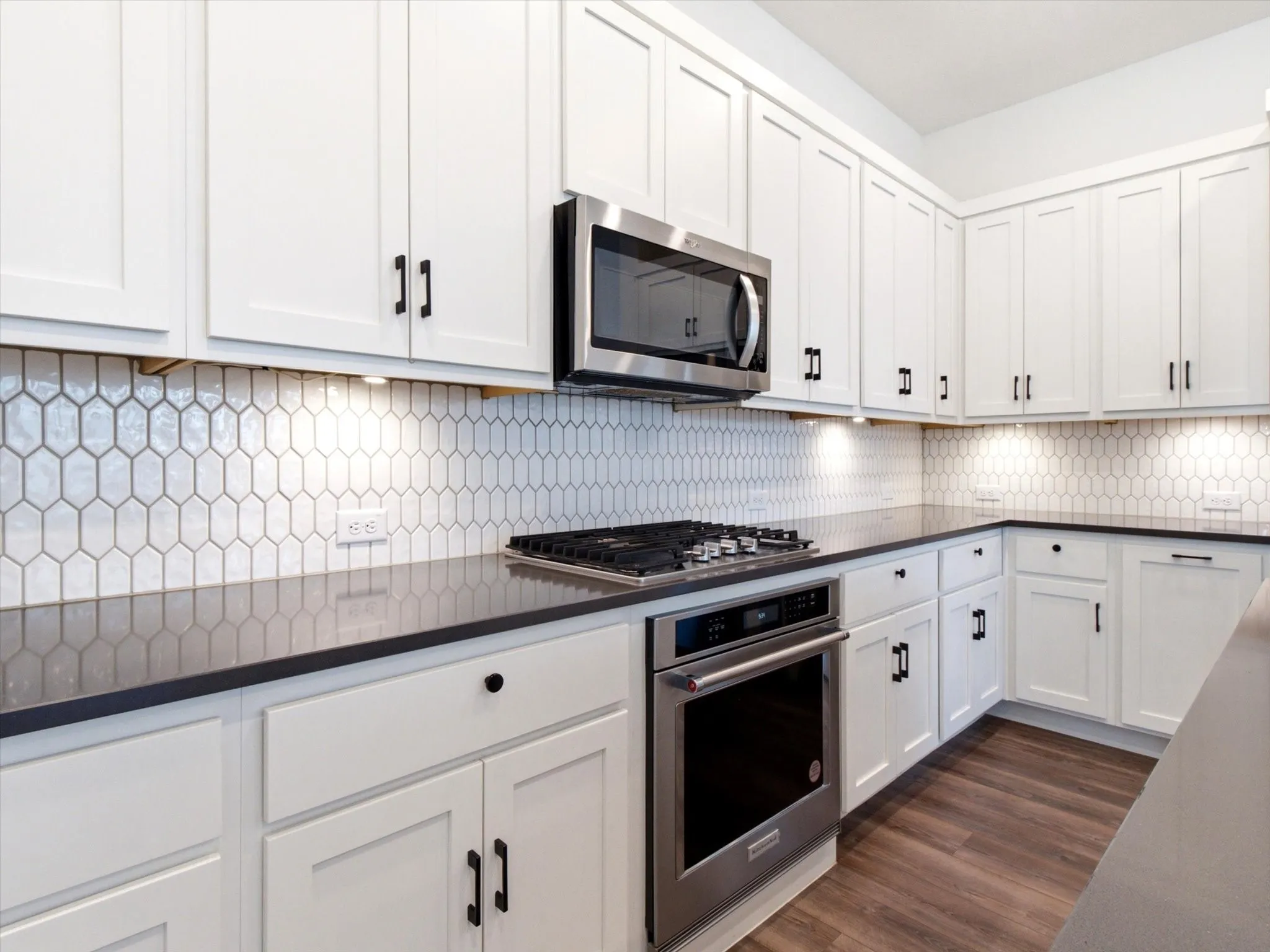 Townhouse For Sale in Collin County , 1070 Keene Ridge Drive, Allen, Texas 75013, 3 Bedroom, 3 Bathroom, 2 Garage spaces, 1,691 Sqft, built in 2023, Price $390,000, mls#21343389, Real Estate Agent in Allen, Homes For Sale in Collin county, Homes For Sale in Allen, Realtor in Allen Texas, Real Estate Brokerage Independent Realty Texas, Luminita Cordes Realtor
