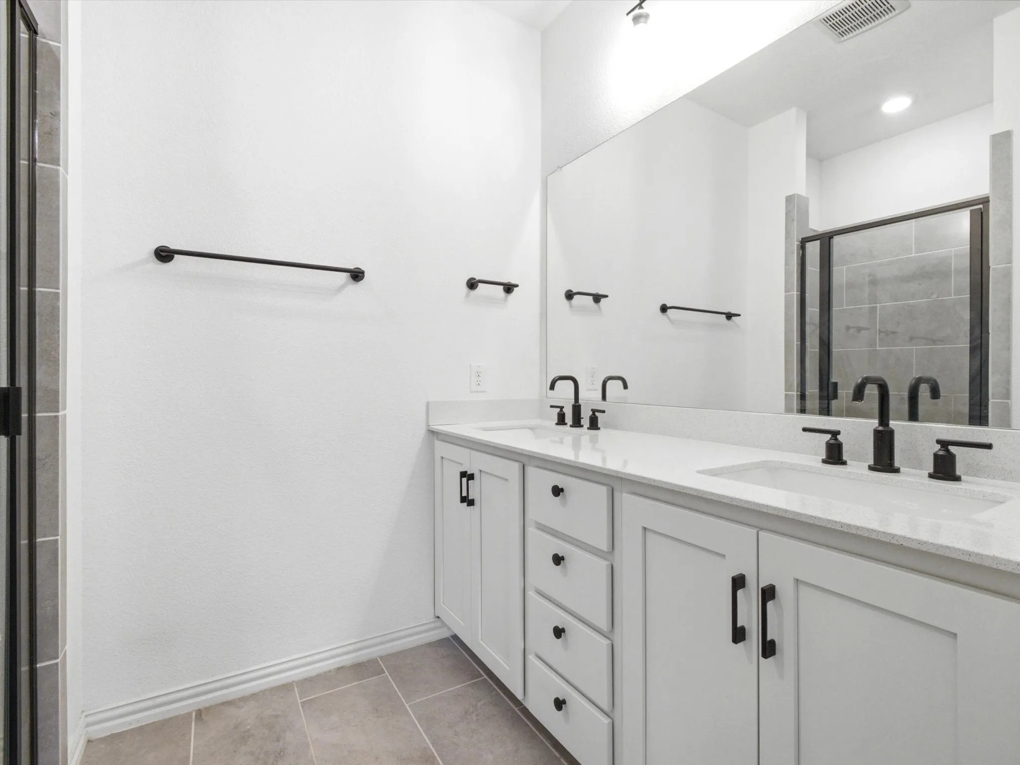 Townhouse For Sale in Collin County , 1070 Keene Ridge Drive, Allen, Texas 75013, 3 Bedroom, 3 Bathroom, 2 Garage spaces, 1,691 Sqft, built in 2023, Price $390,000, mls#21343389, Real Estate Agent in Allen, Homes For Sale in Collin county, Homes For Sale in Allen, Realtor in Allen Texas, Real Estate Brokerage Independent Realty Texas, Luminita Cordes Realtor