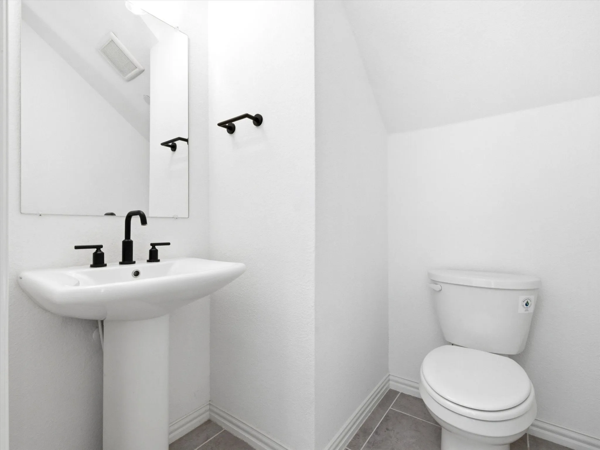 Townhouse For Sale in Collin County , 1070 Keene Ridge Drive, Allen, Texas 75013, 3 Bedroom, 3 Bathroom, 2 Garage spaces, 1,691 Sqft, built in 2023, Price $390,000, mls#21343389, Real Estate Agent in Allen, Homes For Sale in Collin county, Homes For Sale in Allen, Realtor in Allen Texas, Real Estate Brokerage Independent Realty Texas, Luminita Cordes Realtor