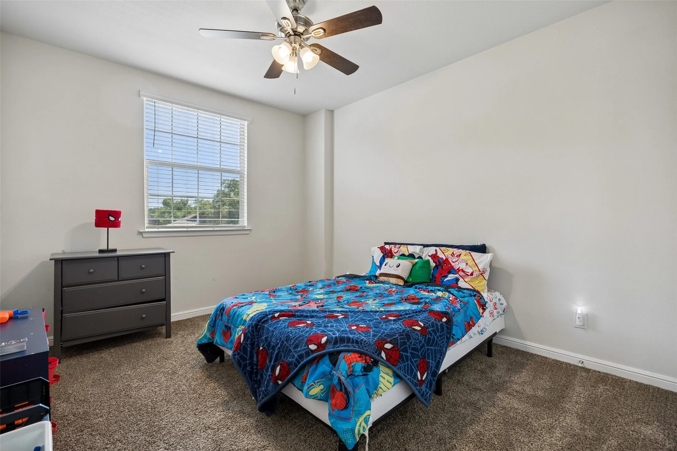 Single Family Residence For Sale in Tarrant County , 523 Harbor Drive, Azle, Texas 76020, 4 Bedroom, 3 Bathroom, 2 Garage spaces, 2,507 Sqft, built in 2020, mls#21342551, Real Estate Agent in Azle, Homes For Sale in Tarrant county, Homes For Sale in Azle, Realtor in Azle Texas, Real Estate Brokerage Independent Realty Texas, Luminita Cordes Realtor