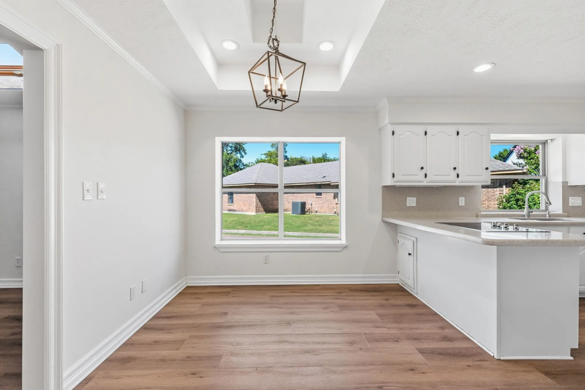 Single Family Residence For Sale in Hunt County , 5504 Glenlivet Place, Greenville, Texas 75402, 3 Bedroom, 2 Bathroom, 2 Garage spaces, 2,062 Sqft, built in 1988, mls#21344307, Real Estate Agent in Greenville, Homes For Sale in Hunt county, Homes For Sale in Greenville, Realtor in Greenville Texas, Real Estate Brokerage Independent Realty Texas, Luminita Cordes Realtor