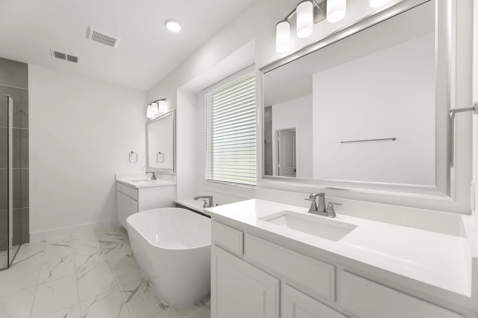 18. 8504 Cross Timber - Bath