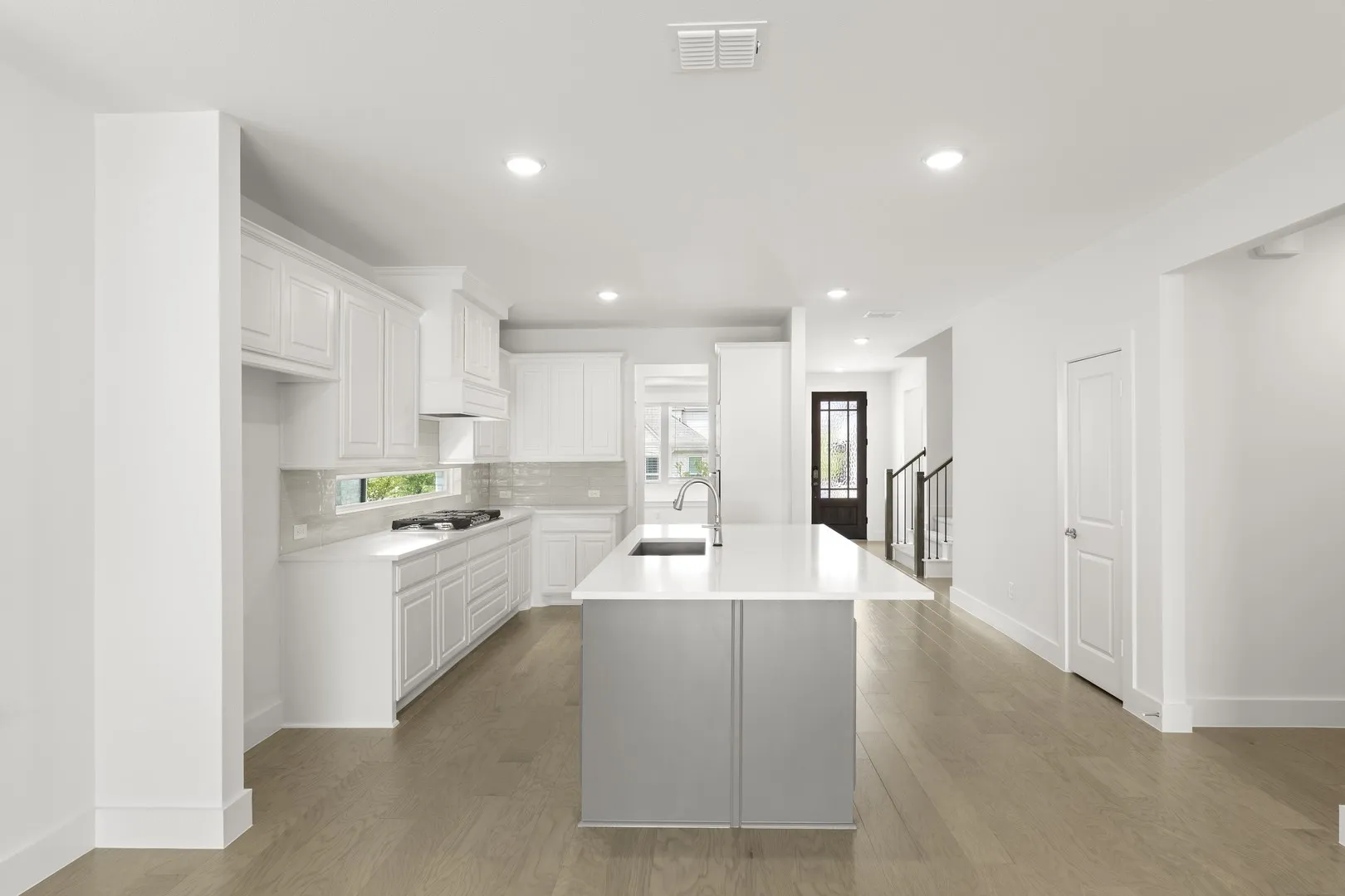 08. 8504 Cross Timber - Kitchen