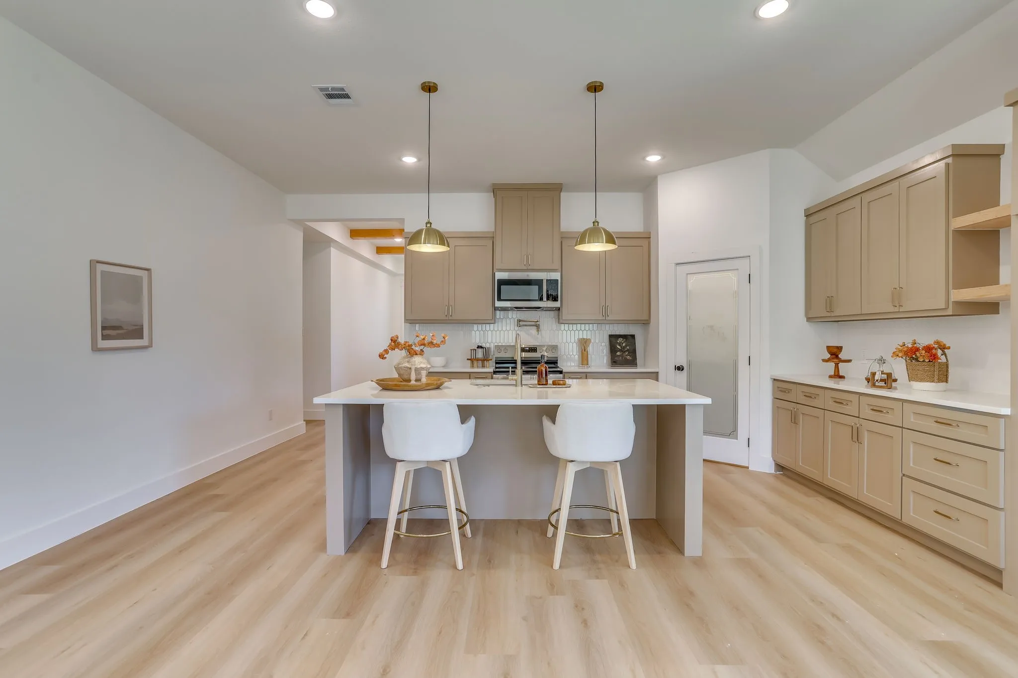 Single Family Residence For Sale in Tarrant County , 5229 Humbert Avenue, Fort Worth, Texas 76107, 4 Bedroom, 2 Bathroom, 2 Garage spaces, 1,826 Sqft, built in 2026, mls#21343279, Real Estate Agent in Fort Worth, Homes For Sale in Tarrant county, Homes For Sale in Fort Worth, Realtor in Fort Worth Texas, Real Estate Brokerage Independent Realty Texas, Luminita Cordes Realtor