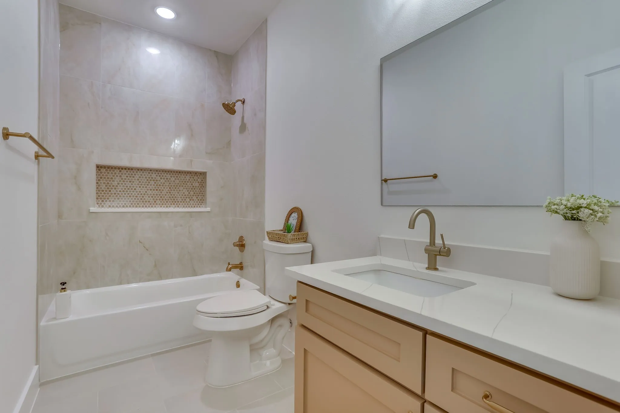 Single Family Residence For Sale in Tarrant County , 5229 Humbert Avenue, Fort Worth, Texas 76107, 4 Bedroom, 2 Bathroom, 2 Garage spaces, 1,826 Sqft, built in 2026, mls#21343279, Real Estate Agent in Fort Worth, Homes For Sale in Tarrant county, Homes For Sale in Fort Worth, Realtor in Fort Worth Texas, Real Estate Brokerage Independent Realty Texas, Luminita Cordes Realtor