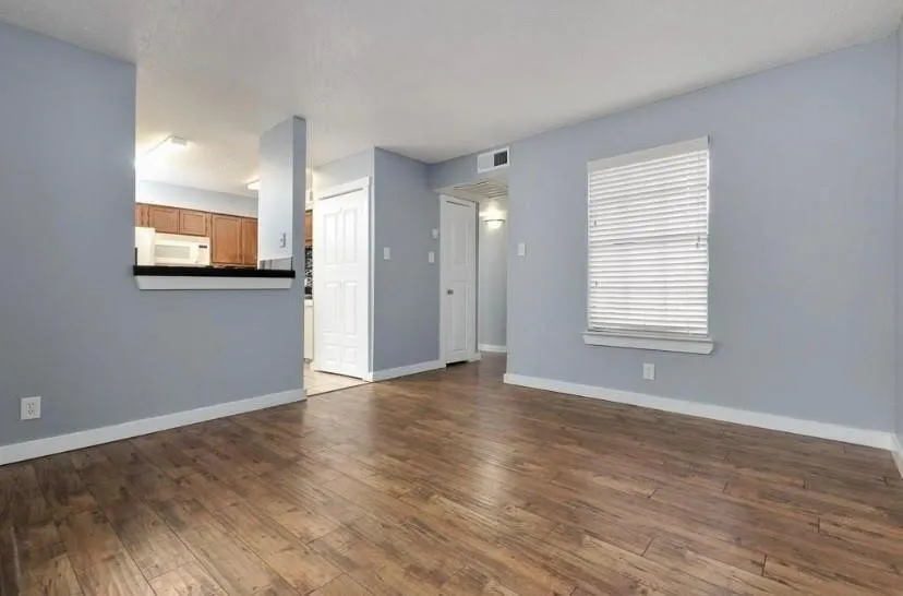 Condominium For Rent in Collin County , 4748 Old Bent Tree Lane 1505, Dallas, Texas 75287, 1 Bedroom, 1 Bathroom, Garage spaces, 527 Sqft, built in 1985, mls#21343079, Real Estate Agent in Dallas, Homes For Rent in Collin county, Homes For Rent in Dallas, Realtor in Dallas Texas, Real Estate Brokerage Independent Realty Texas, Luminita Cordes Realtor