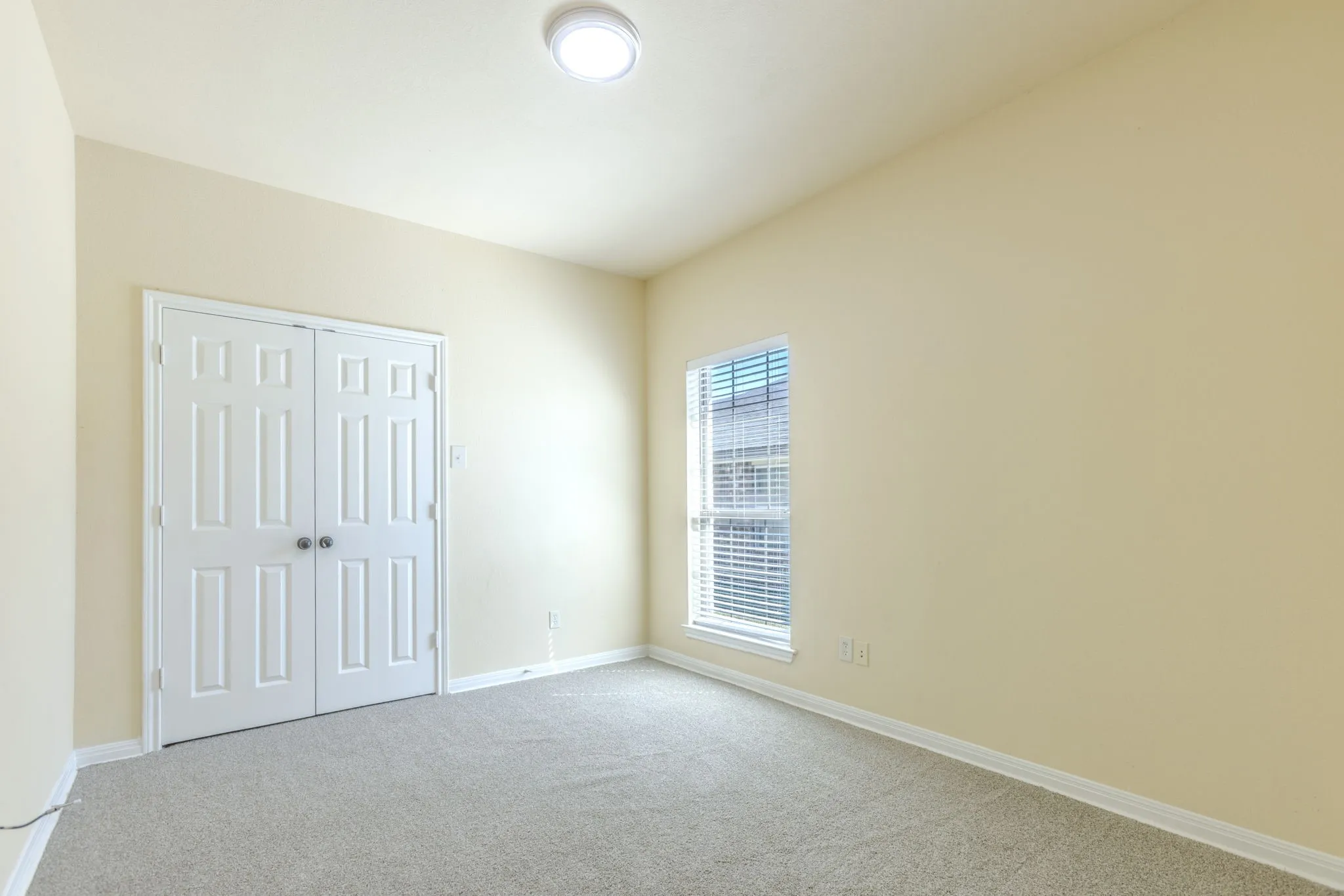 Single Family Residence For Sale in Mc Lennan County , 3060 Andalusian Lane, Robinson, Texas 76706, 3 Bedroom, 2 Bathroom, 2 Garage spaces, 1,429 Sqft, built in 2005, mls#21338633, Real Estate Agent in Robinson, Homes For Sale in Mc Lennan county, Homes For Sale in Robinson, Realtor in Robinson Texas, Real Estate Brokerage Independent Realty Texas, Luminita Cordes Realtor