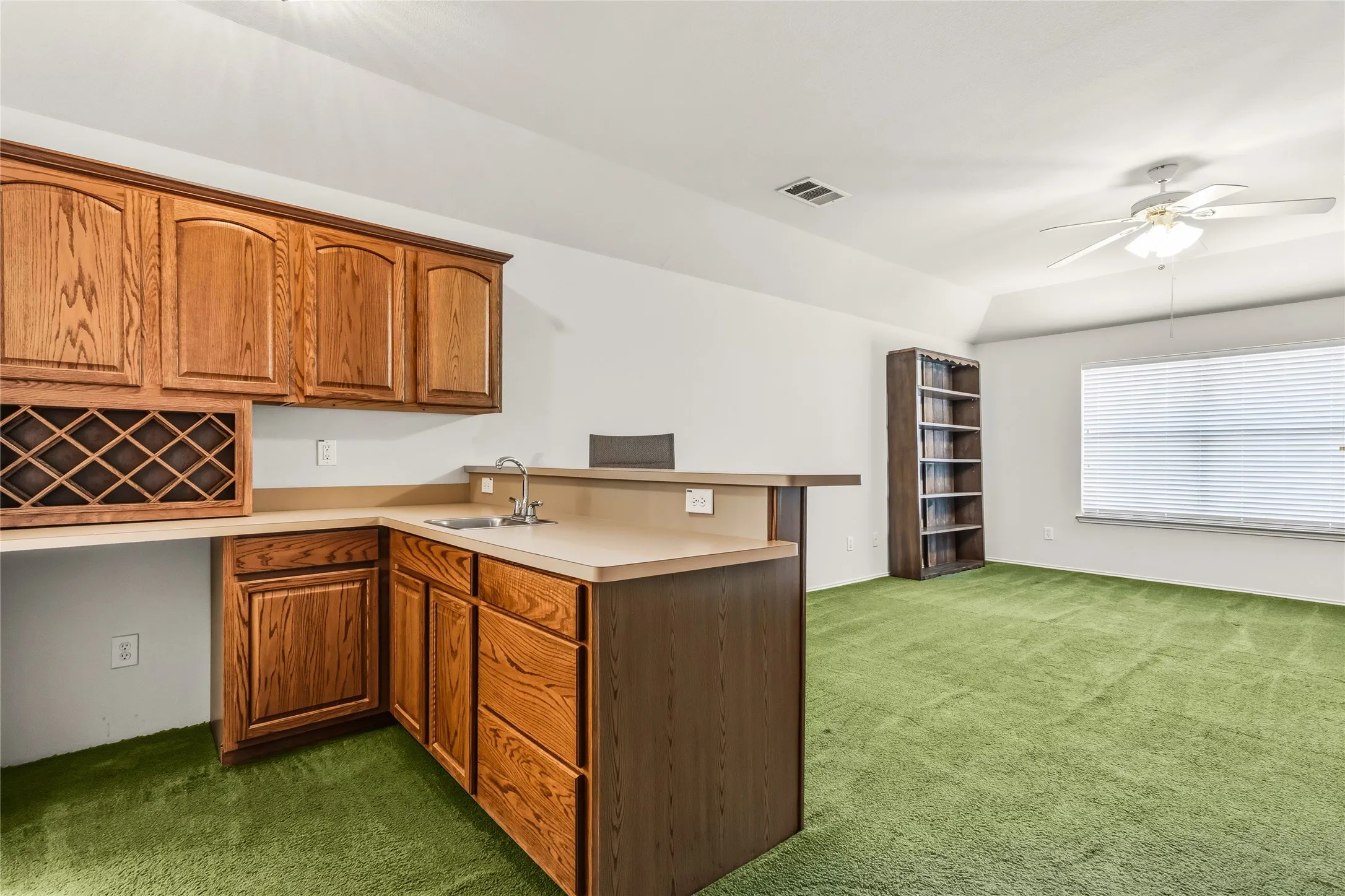 Guest suite kitchenette