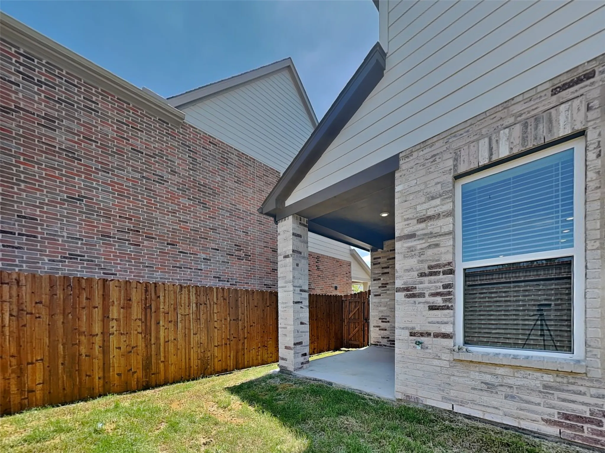 Single Family Residence For Rent in Tarrant County , 105 Rutland Court, Saginaw, Texas 76179, 3 Bedroom, 3 Bathroom, 2 Garage spaces, 1,667 Sqft, built in 2026, mls#21344344, Real Estate Agent in Saginaw, Homes For Rent in Tarrant county, Homes For Rent in Saginaw, Realtor in Saginaw Texas, Real Estate Brokerage Independent Realty Texas, Luminita Cordes Realtor