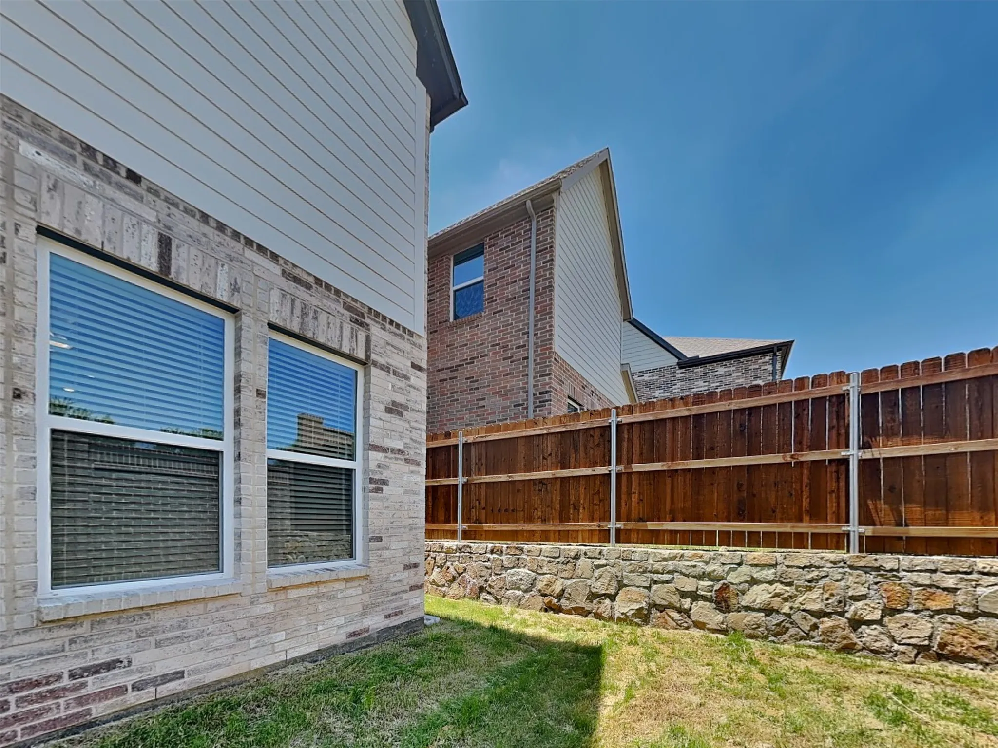 Single Family Residence For Rent in Tarrant County , 105 Rutland Court, Saginaw, Texas 76179, 3 Bedroom, 3 Bathroom, 2 Garage spaces, 1,667 Sqft, built in 2026, mls#21344344, Real Estate Agent in Saginaw, Homes For Rent in Tarrant county, Homes For Rent in Saginaw, Realtor in Saginaw Texas, Real Estate Brokerage Independent Realty Texas, Luminita Cordes Realtor