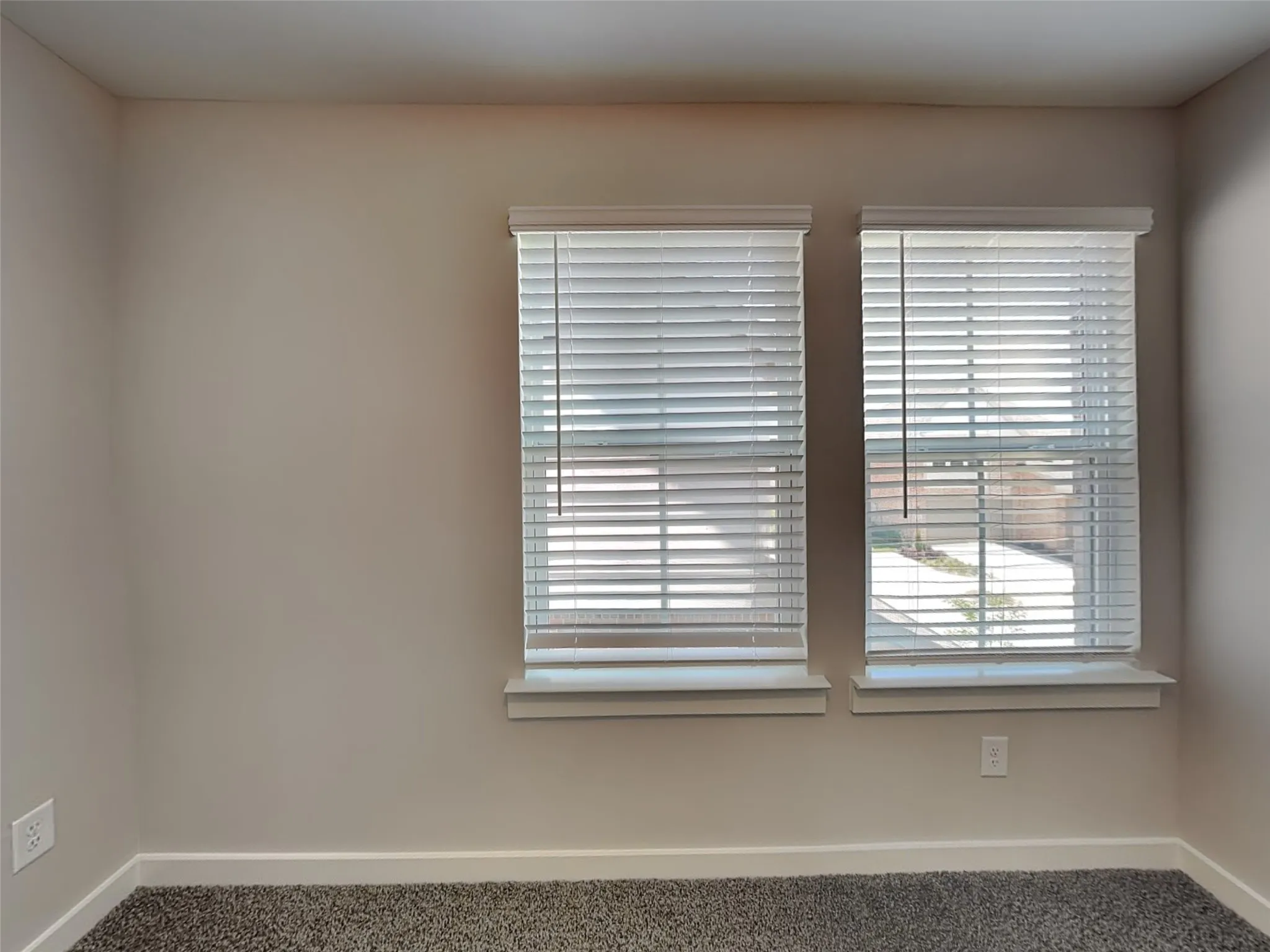 Single Family Residence For Rent in Tarrant County , 105 Rutland Court, Saginaw, Texas 76179, 3 Bedroom, 3 Bathroom, 2 Garage spaces, 1,667 Sqft, built in 2026, mls#21344344, Real Estate Agent in Saginaw, Homes For Rent in Tarrant county, Homes For Rent in Saginaw, Realtor in Saginaw Texas, Real Estate Brokerage Independent Realty Texas, Luminita Cordes Realtor