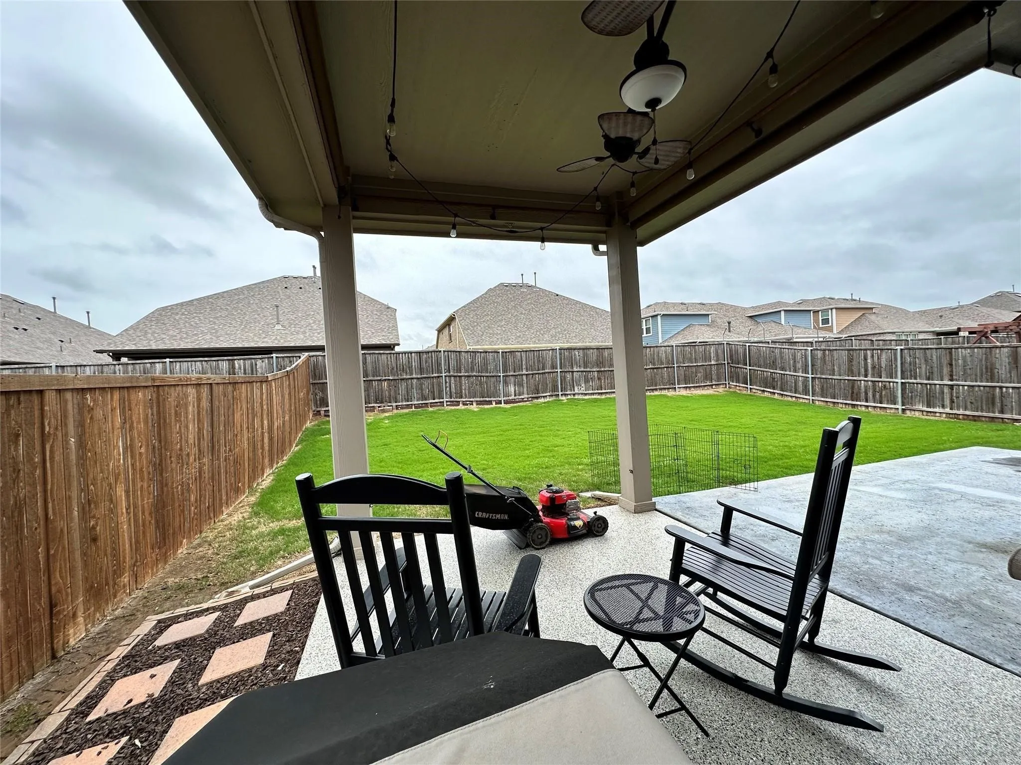 Single Family Residence For Rent in Denton County , 1609 Meadow Trail, Aubrey, Texas 76227, 4 Bedroom, 3 Bathroom, 2 Garage spaces, 2,735 Sqft, built in 2017, mls#21344346, Real Estate Agent in Aubrey, Homes For Rent in Denton county, Homes For Rent in Aubrey, Realtor in Aubrey Texas, Real Estate Brokerage Independent Realty Texas, Luminita Cordes Realtor