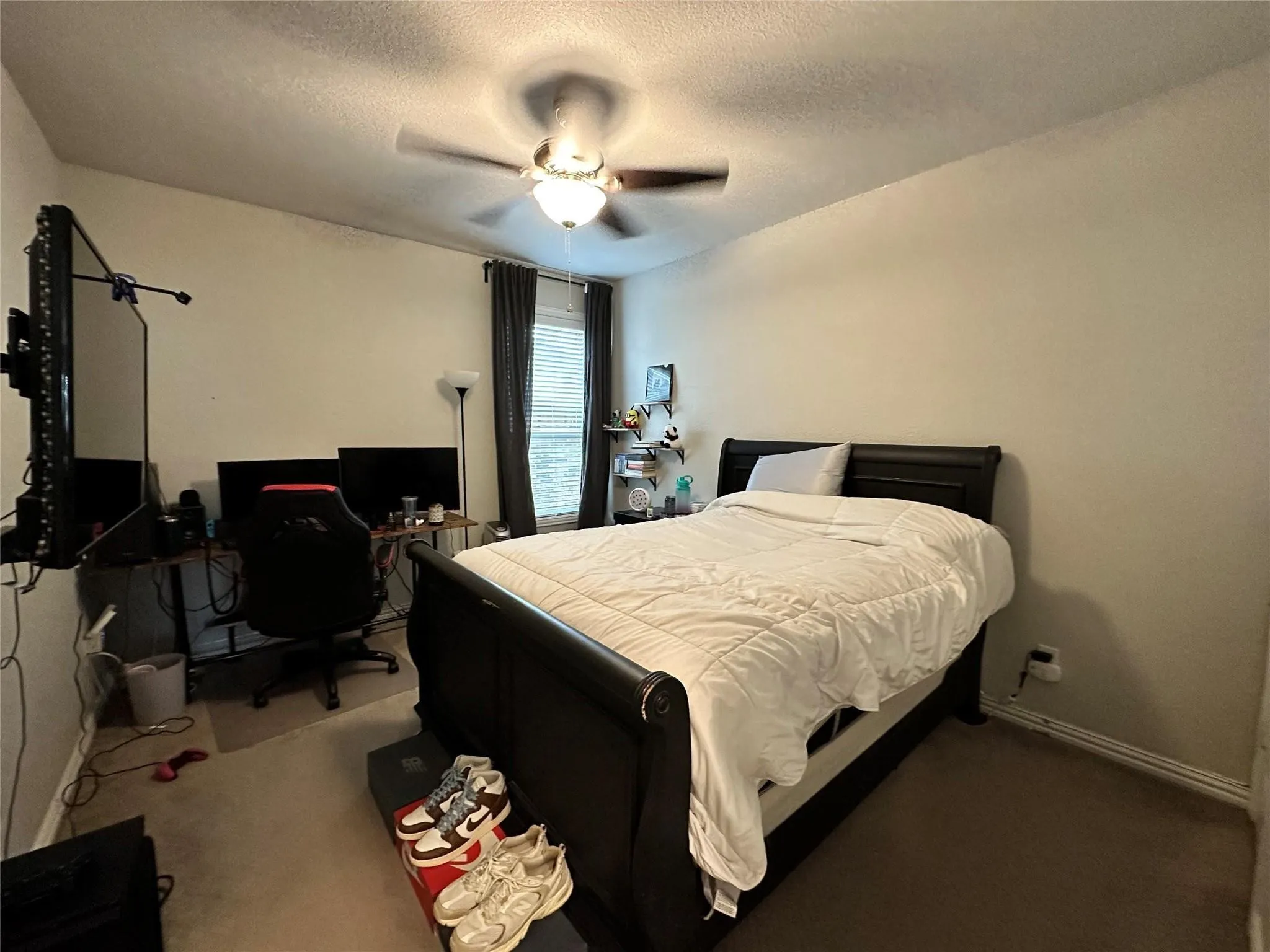 Single Family Residence For Rent in Denton County , 1609 Meadow Trail, Aubrey, Texas 76227, 4 Bedroom, 3 Bathroom, 2 Garage spaces, 2,735 Sqft, built in 2017, mls#21344346, Real Estate Agent in Aubrey, Homes For Rent in Denton county, Homes For Rent in Aubrey, Realtor in Aubrey Texas, Real Estate Brokerage Independent Realty Texas, Luminita Cordes Realtor