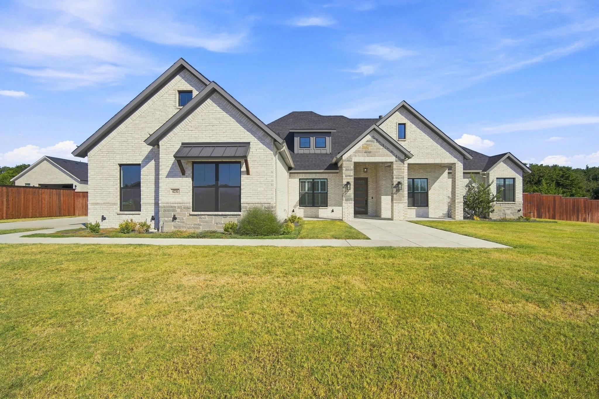 Single Family Residence For Sale in Ellis County , 4231 Spring Garden Road, Midlothian, Texas 76065, 4 Bedroom, 3 Bathroom, 3 Garage spaces, 3,199 Sqft, built in 2024, mls#21343631, Real Estate Agent in Midlothian, Homes For Sale in Ellis county, Homes For Sale in Midlothian, Realtor in Midlothian Texas, Real Estate Brokerage Independent Realty Texas, Luminita Cordes Realtor