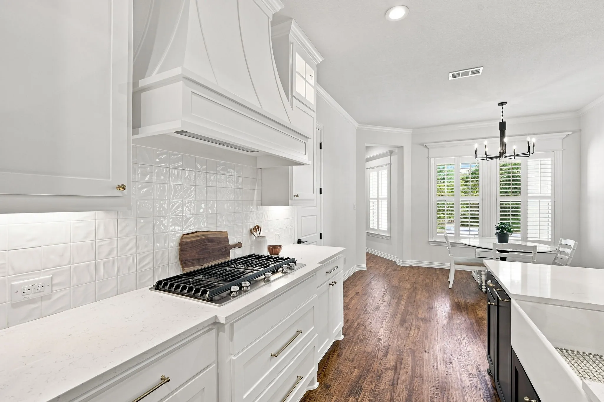 Single Family Residence For Sale in Ellis County , 4231 Spring Garden Road, Midlothian, Texas 76065, 4 Bedroom, 3 Bathroom, 3 Garage spaces, 3,199 Sqft, built in 2024, mls#21343631, Real Estate Agent in Midlothian, Homes For Sale in Ellis county, Homes For Sale in Midlothian, Realtor in Midlothian Texas, Real Estate Brokerage Independent Realty Texas, Luminita Cordes Realtor
