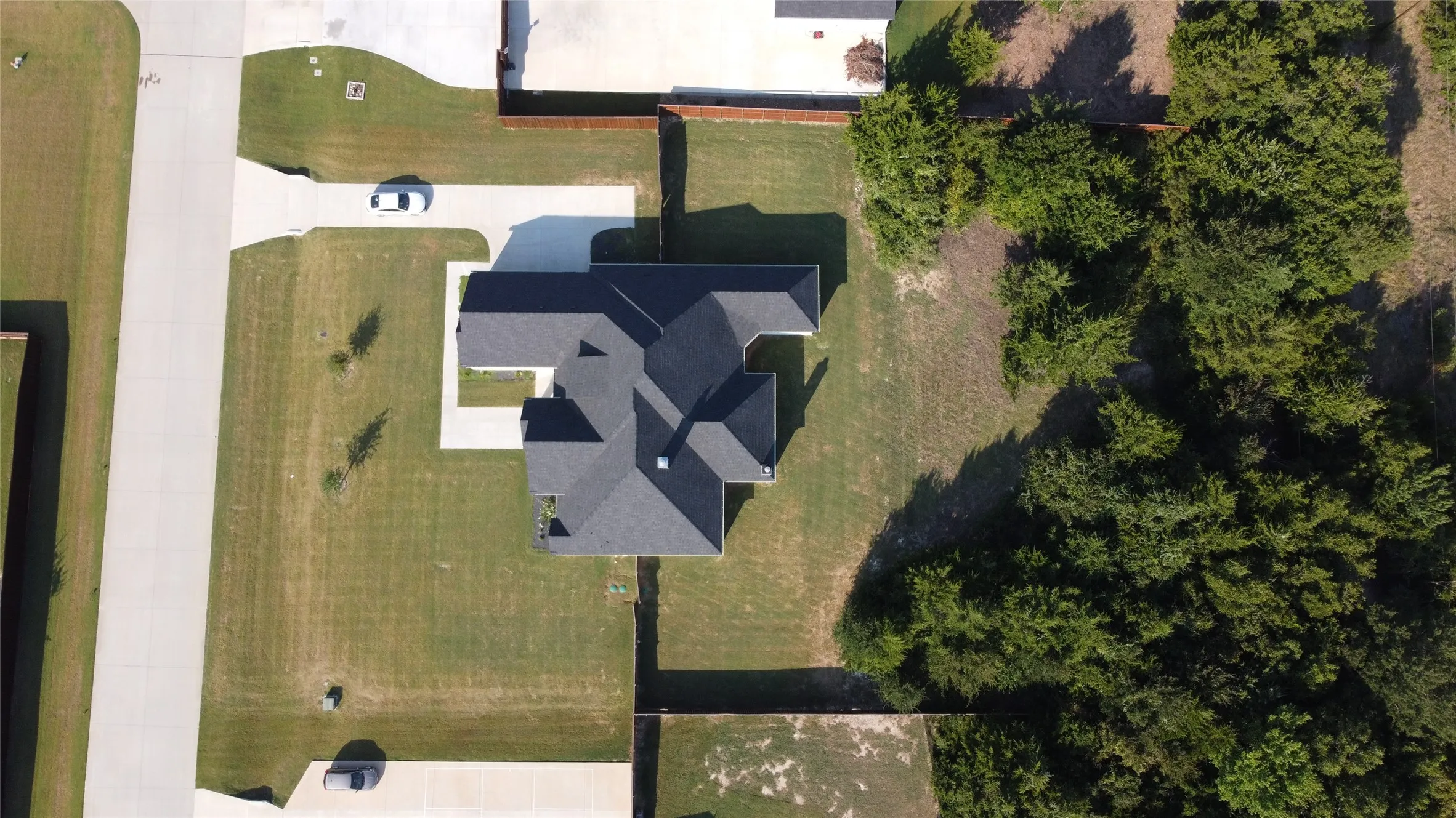 Single Family Residence For Sale in Ellis County , 4231 Spring Garden Road, Midlothian, Texas 76065, 4 Bedroom, 3 Bathroom, 3 Garage spaces, 3,199 Sqft, built in 2024, mls#21343631, Real Estate Agent in Midlothian, Homes For Sale in Ellis county, Homes For Sale in Midlothian, Realtor in Midlothian Texas, Real Estate Brokerage Independent Realty Texas, Luminita Cordes Realtor