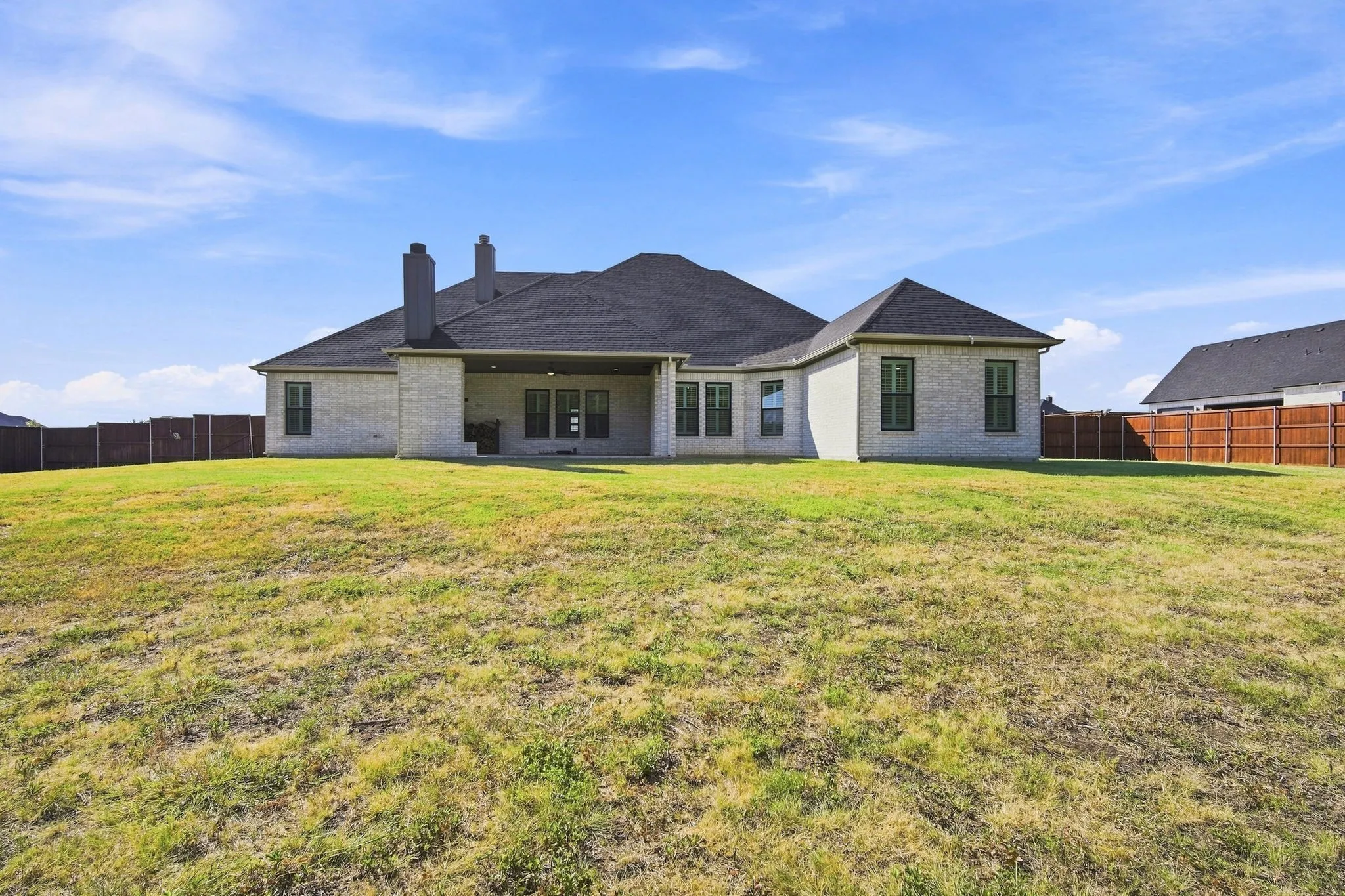 Single Family Residence For Sale in Ellis County , 4231 Spring Garden Road, Midlothian, Texas 76065, 4 Bedroom, 3 Bathroom, 3 Garage spaces, 3,199 Sqft, built in 2024, mls#21343631, Real Estate Agent in Midlothian, Homes For Sale in Ellis county, Homes For Sale in Midlothian, Realtor in Midlothian Texas, Real Estate Brokerage Independent Realty Texas, Luminita Cordes Realtor