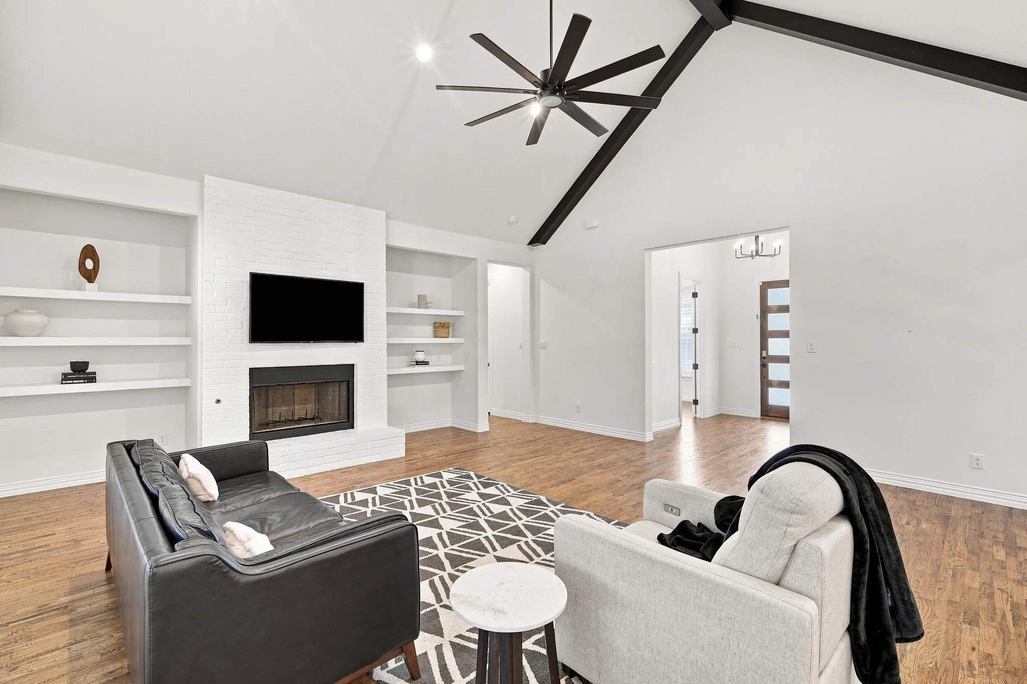 Single Family Residence For Sale in Ellis County , 4231 Spring Garden Road, Midlothian, Texas 76065, 4 Bedroom, 3 Bathroom, 3 Garage spaces, 3,199 Sqft, built in 2024, mls#21343631, Real Estate Agent in Midlothian, Homes For Sale in Ellis county, Homes For Sale in Midlothian, Realtor in Midlothian Texas, Real Estate Brokerage Independent Realty Texas, Luminita Cordes Realtor