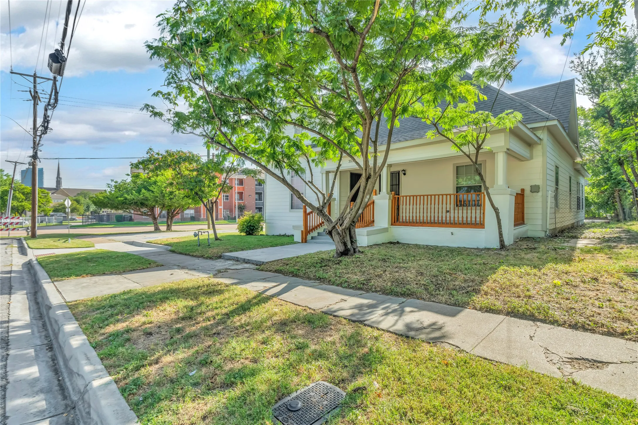 Business For Rent in Tarrant County , 351 Pennsylvania Avenue, Fort Worth, Texas 76104, 0, 0, Garage spaces, 0 Sqft, built in 1918, mls#21344237, Real Estate Agent in Fort Worth, Homes For Rent in Tarrant county, Homes For Rent in Fort Worth, Realtor in Fort Worth Texas, Real Estate Brokerage Independent Realty Texas, Luminita Cordes Realtor