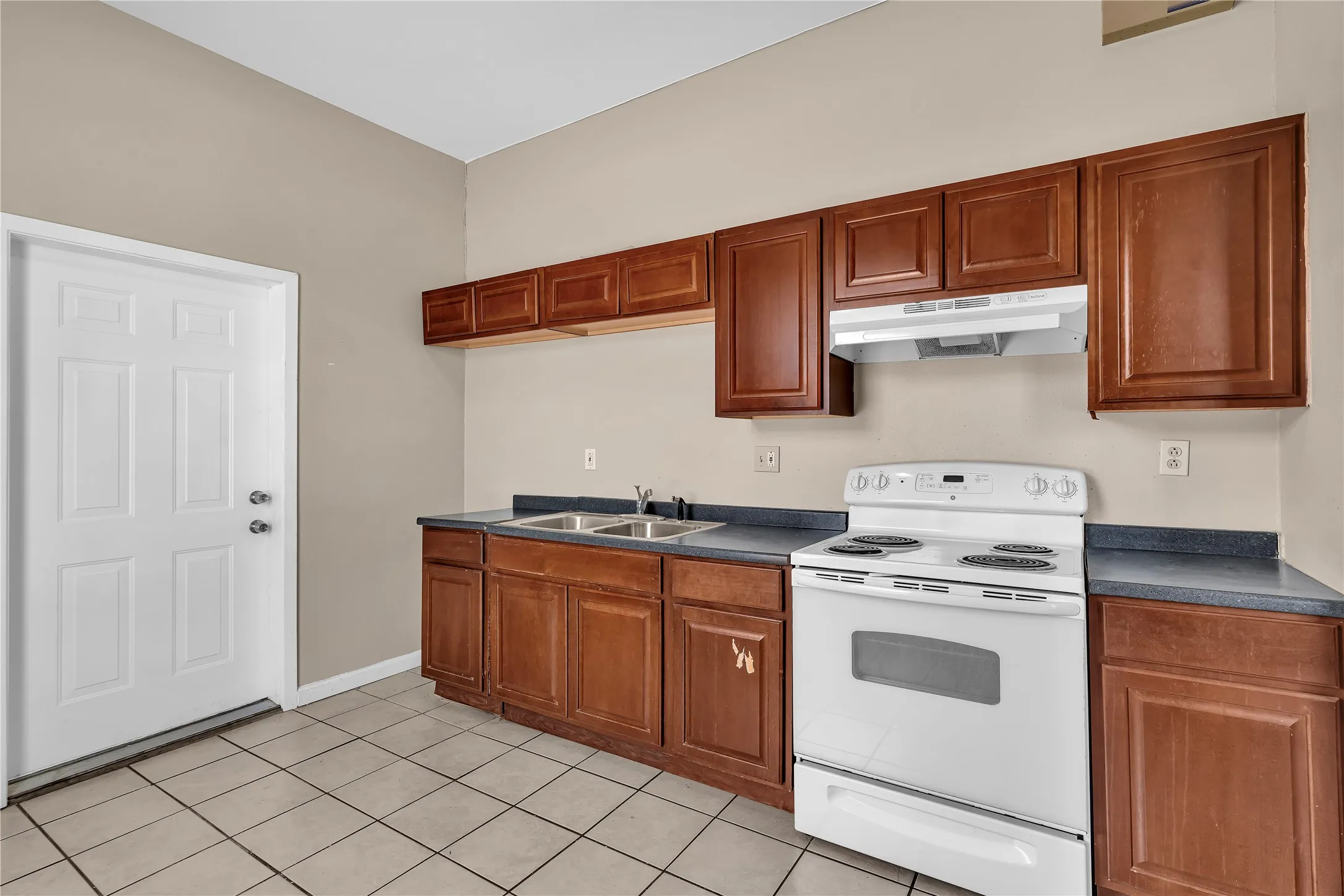 Business For Rent in Tarrant County , 351 Pennsylvania Avenue, Fort Worth, Texas 76104, 0, 0, Garage spaces, 0 Sqft, built in 1918, mls#21344237, Real Estate Agent in Fort Worth, Homes For Rent in Tarrant county, Homes For Rent in Fort Worth, Realtor in Fort Worth Texas, Real Estate Brokerage Independent Realty Texas, Luminita Cordes Realtor