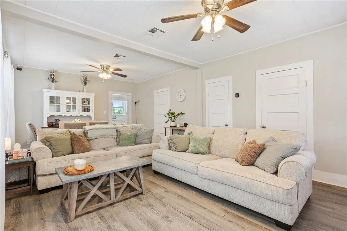 Single Family Residence For Sale in Mc Lennan County , 102 Brookshire, Riesel, Texas 76682, 2 Bedrooms, 1 Bathroom, Garage spaces, 1,096 Sqft, built in 1935, Price $154,500, mls#21344345, Real Estate Agent in Riesel, Homes For Sale in Mc Lennan county, Homes For Sale in Riesel, Realtor in Riesel Texas, Real Estate Brokerage Independent Realty Texas, Luminita Cordes Realtor