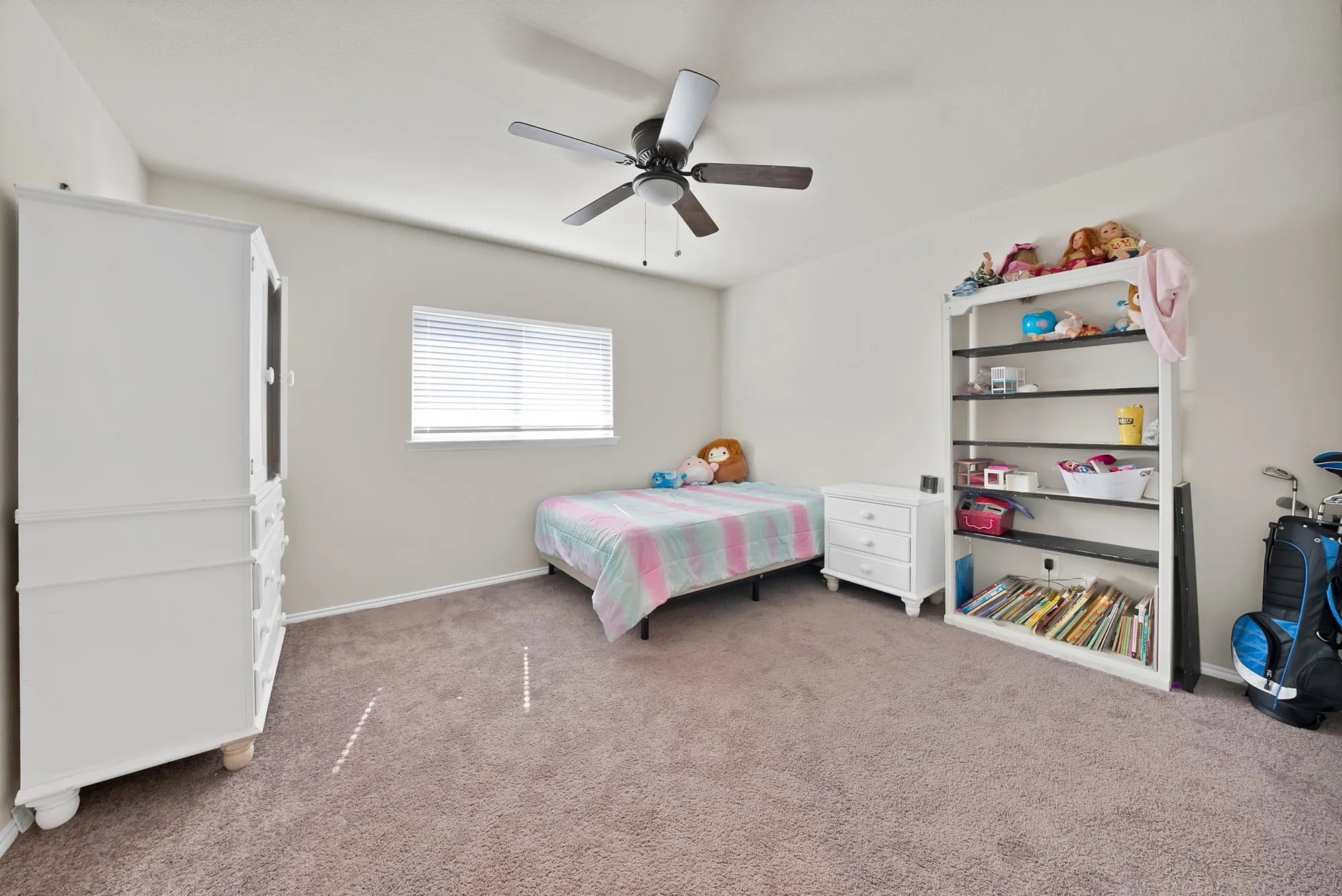 Single Family Residence For Sale in Tarrant County , 1705 Sculptor Court, Haslet, Texas 76052, 5 Bedroom, 4 Bathroom, 3 Garage spaces, 3,650 Sqft, built in 2022, mls#21342273, Real Estate Agent in Haslet, Homes For Sale in Tarrant county, Homes For Sale in Haslet, Realtor in Haslet Texas, Real Estate Brokerage Independent Realty Texas, Luminita Cordes Realtor