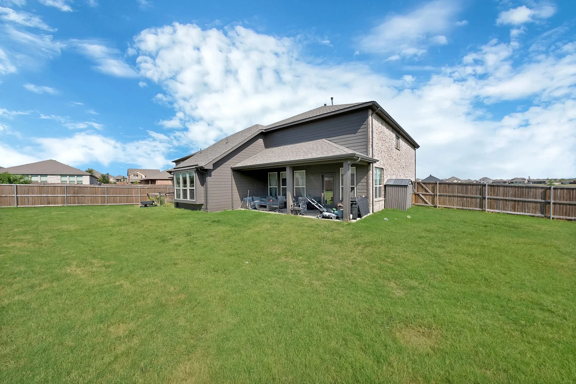 Single Family Residence For Sale in Tarrant County , 1705 Sculptor Court, Haslet, Texas 76052, 5 Bedroom, 4 Bathroom, 3 Garage spaces, 3,650 Sqft, built in 2022, mls#21342273, Real Estate Agent in Haslet, Homes For Sale in Tarrant county, Homes For Sale in Haslet, Realtor in Haslet Texas, Real Estate Brokerage Independent Realty Texas, Luminita Cordes Realtor