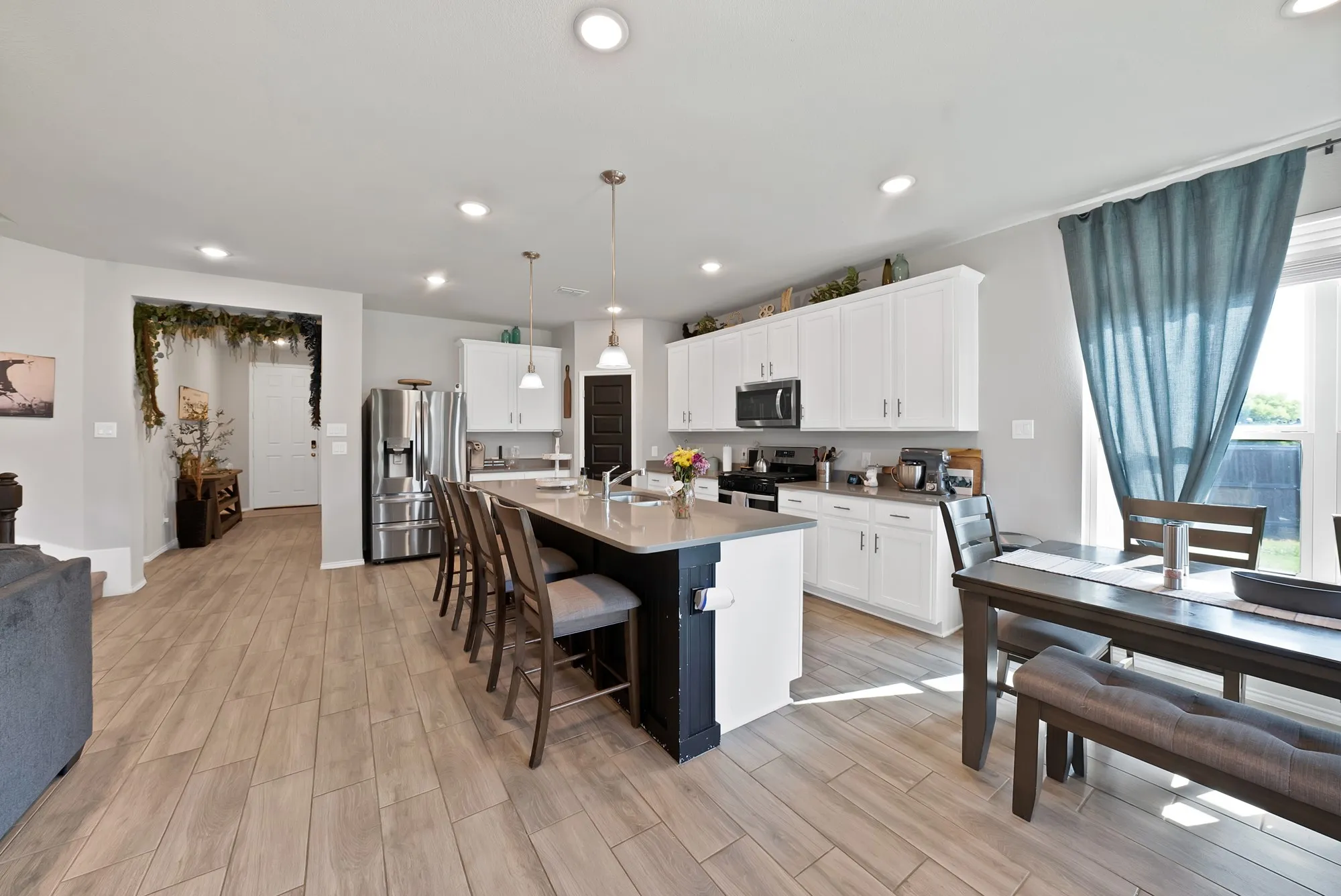 Single Family Residence For Sale in Tarrant County , 1705 Sculptor Court, Haslet, Texas 76052, 5 Bedroom, 4 Bathroom, 3 Garage spaces, 3,650 Sqft, built in 2022, mls#21342273, Real Estate Agent in Haslet, Homes For Sale in Tarrant county, Homes For Sale in Haslet, Realtor in Haslet Texas, Real Estate Brokerage Independent Realty Texas, Luminita Cordes Realtor