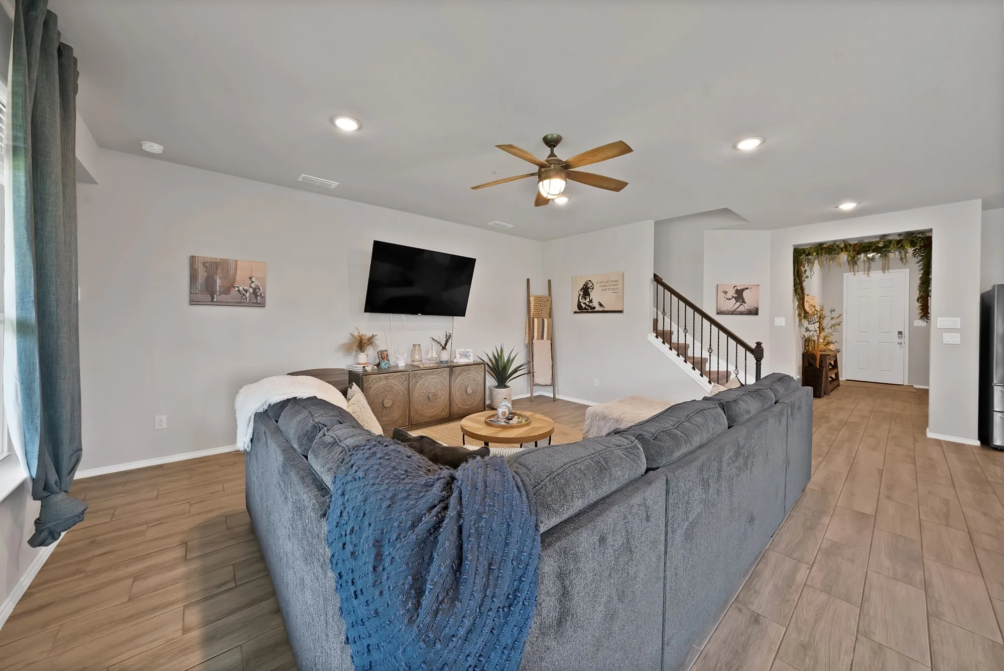 Single Family Residence For Sale in Tarrant County , 1705 Sculptor Court, Haslet, Texas 76052, 5 Bedroom, 4 Bathroom, 3 Garage spaces, 3,650 Sqft, built in 2022, mls#21342273, Real Estate Agent in Haslet, Homes For Sale in Tarrant county, Homes For Sale in Haslet, Realtor in Haslet Texas, Real Estate Brokerage Independent Realty Texas, Luminita Cordes Realtor