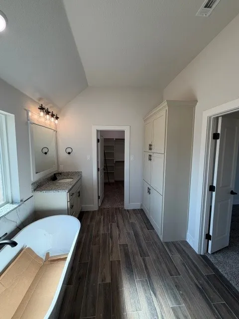 Single Family Residence For Sale in Parker County , 1031 Colt Road, Springtown, Texas 76082, 3 Bedroom, 2 Bathroom, 3 Garage spaces, 2,100 Sqft, built in 2026, mls#21344363, Real Estate Agent in Springtown, Homes For Sale in Parker county, Homes For Sale in Springtown, Realtor in Springtown Texas, Real Estate Brokerage Independent Realty Texas, Luminita Cordes Realtor