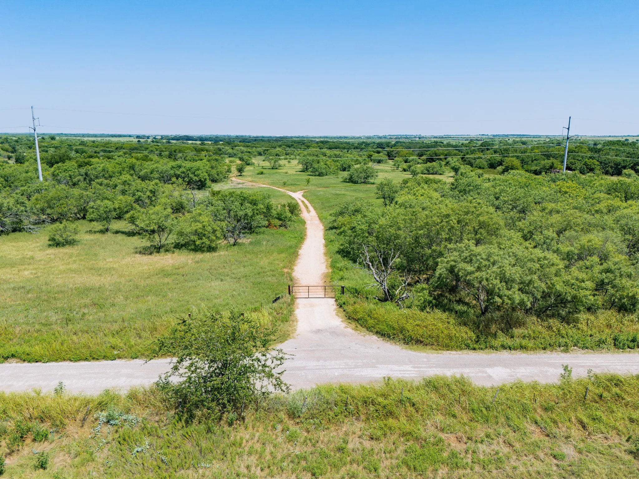 Unimproved Land For Sale in Montague County , TBD 59+/- Acres Applegate Rd, Bowie, Texas 76230, 0, 0, Garage spaces, 0 Sqft, built in 0, mls#21339297, Real Estate Agent in Bowie, Homes For Sale in Montague county, Homes For Sale in Bowie, Realtor in Bowie Texas, Real Estate Brokerage Independent Realty Texas, Luminita Cordes Realtor