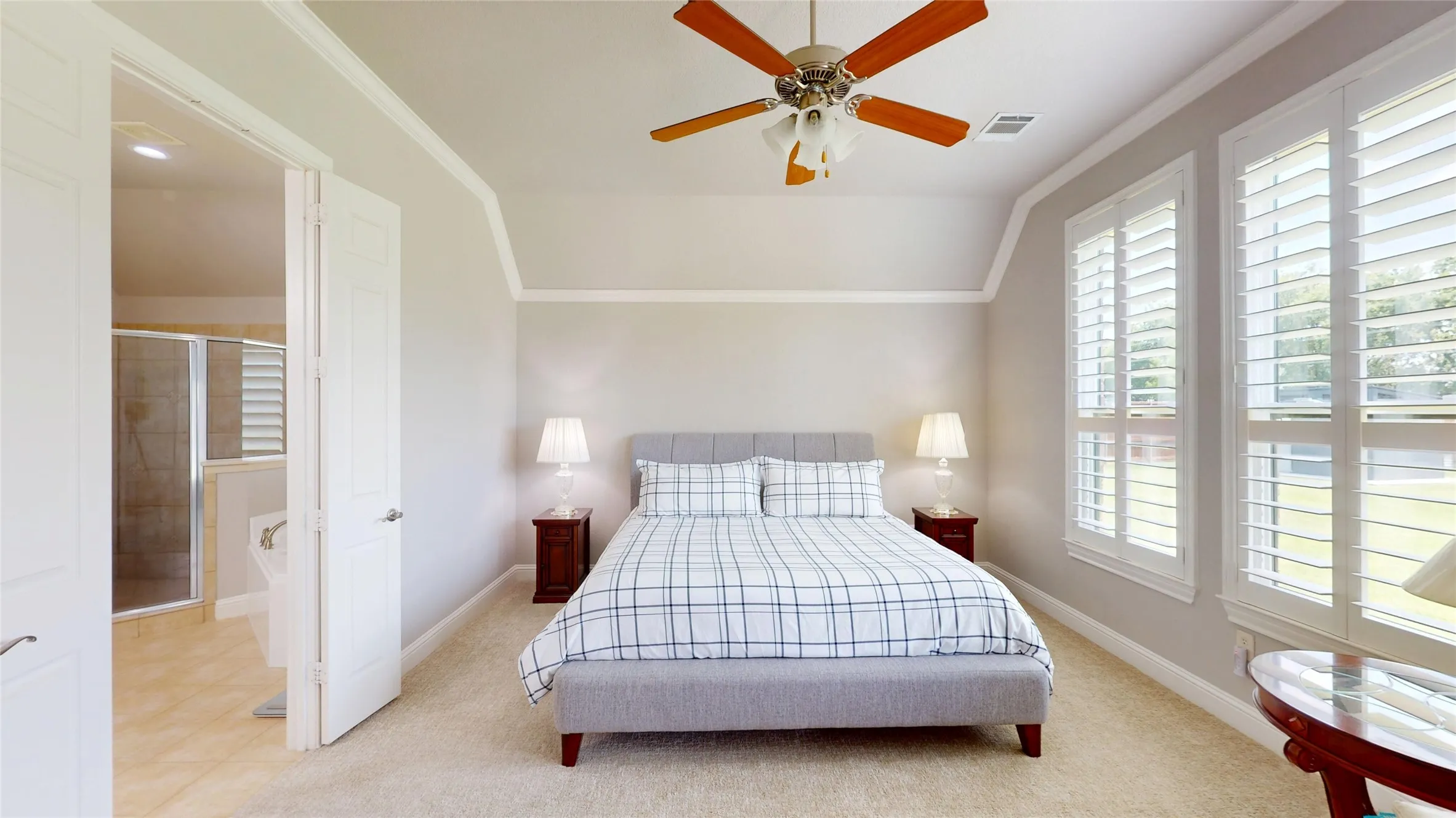 Single Family Residence For Sale in Tarrant County , 1301 Twisting Star Drive, Fort Worth, Texas 76052, 4 Bedroom, 3 Bathroom, 3 Garage spaces, 2,545 Sqft, built in 2008, mls#21344097, Real Estate Agent in Fort Worth, Homes For Sale in Tarrant county, Homes For Sale in Fort Worth, Realtor in Fort Worth Texas, Real Estate Brokerage Independent Realty Texas, Luminita Cordes Realtor