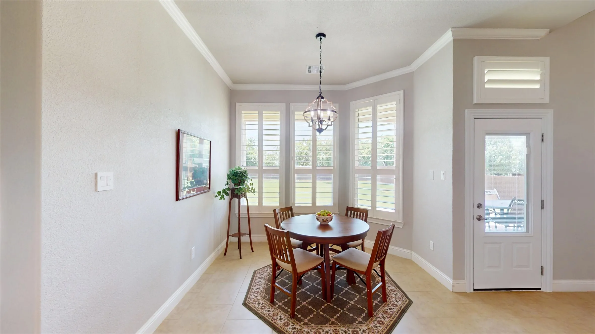 Single Family Residence For Sale in Tarrant County , 1301 Twisting Star Drive, Fort Worth, Texas 76052, 4 Bedroom, 3 Bathroom, 3 Garage spaces, 2,545 Sqft, built in 2008, mls#21344097, Real Estate Agent in Fort Worth, Homes For Sale in Tarrant county, Homes For Sale in Fort Worth, Realtor in Fort Worth Texas, Real Estate Brokerage Independent Realty Texas, Luminita Cordes Realtor