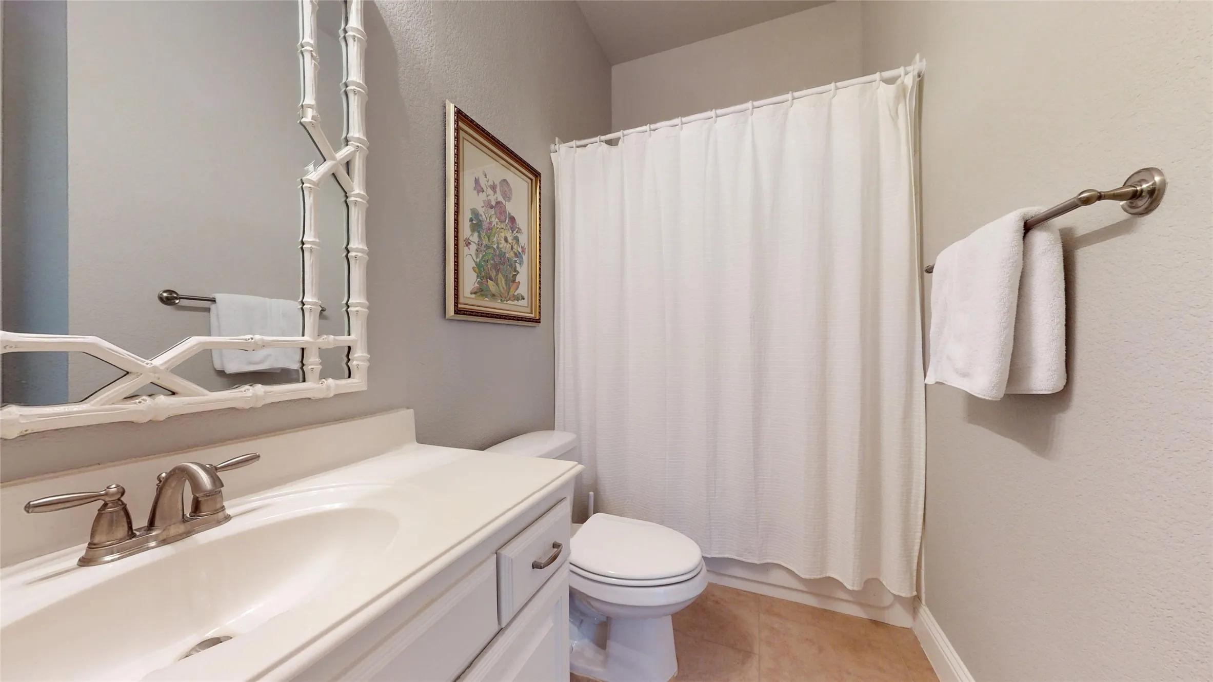Single Family Residence For Sale in Tarrant County , 1301 Twisting Star Drive, Fort Worth, Texas 76052, 4 Bedroom, 3 Bathroom, 3 Garage spaces, 2,545 Sqft, built in 2008, mls#21344097, Real Estate Agent in Fort Worth, Homes For Sale in Tarrant county, Homes For Sale in Fort Worth, Realtor in Fort Worth Texas, Real Estate Brokerage Independent Realty Texas, Luminita Cordes Realtor