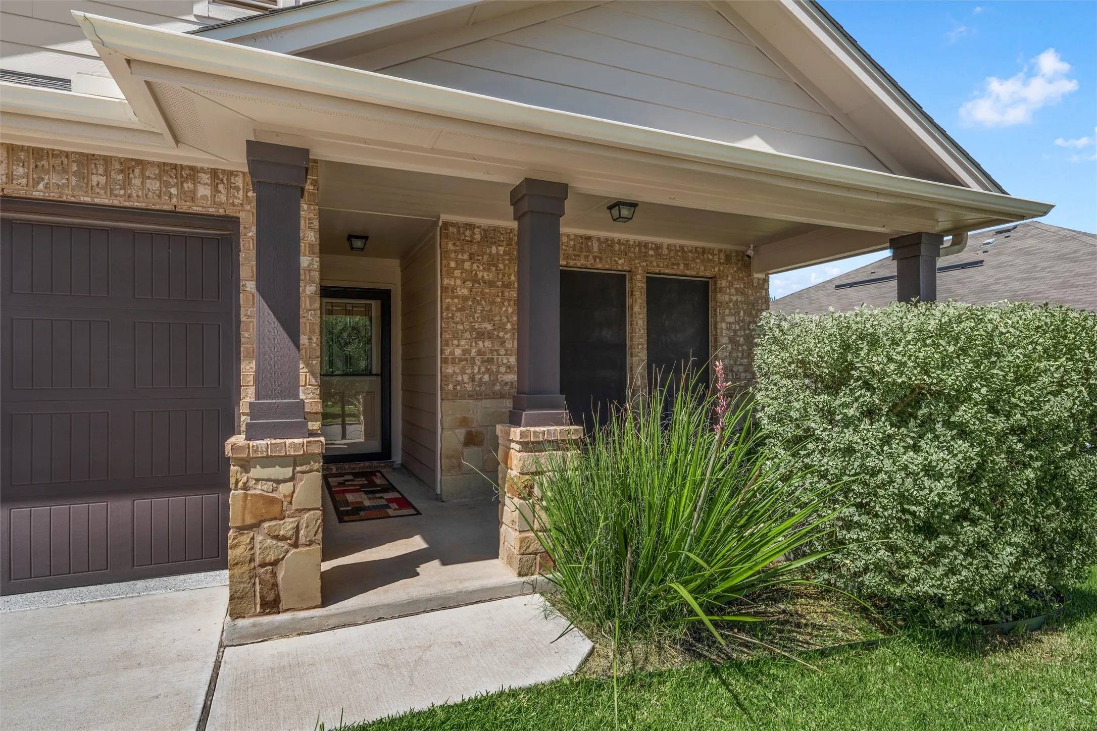 Single Family Residence For Sale in Bell County , 8610 Foggy Draw Court, Temple, Texas 76502, 3 Bedroom, 2 Bathroom, 2 Garage spaces, 1,963 Sqft, built in 2020, mls#21344162, Real Estate Agent in Temple, Homes For Sale in Bell county, Homes For Sale in Temple, Realtor in Temple Texas, Real Estate Brokerage Independent Realty Texas, Luminita Cordes Realtor